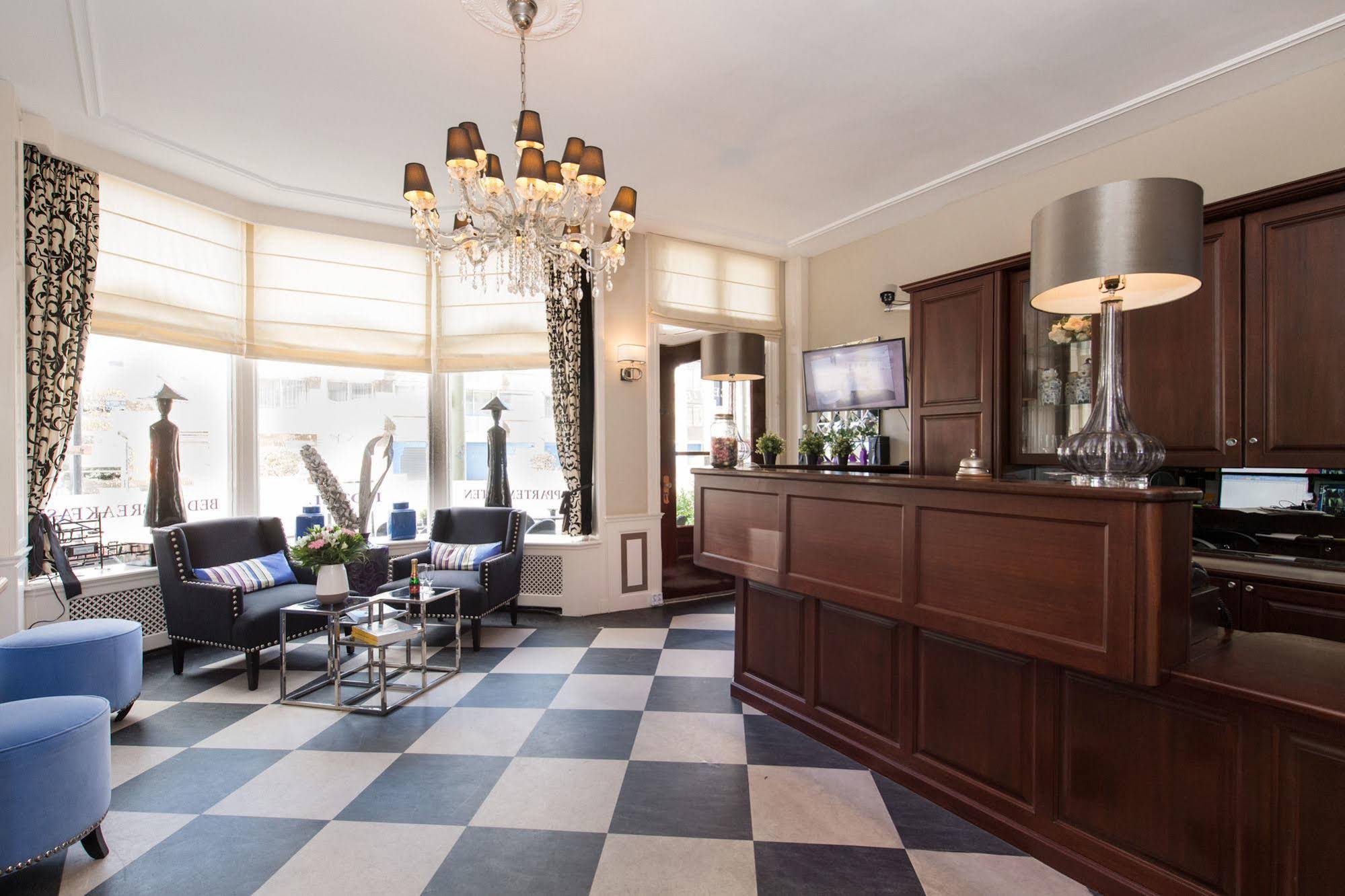 Hotel & Appartementen Bella Vista