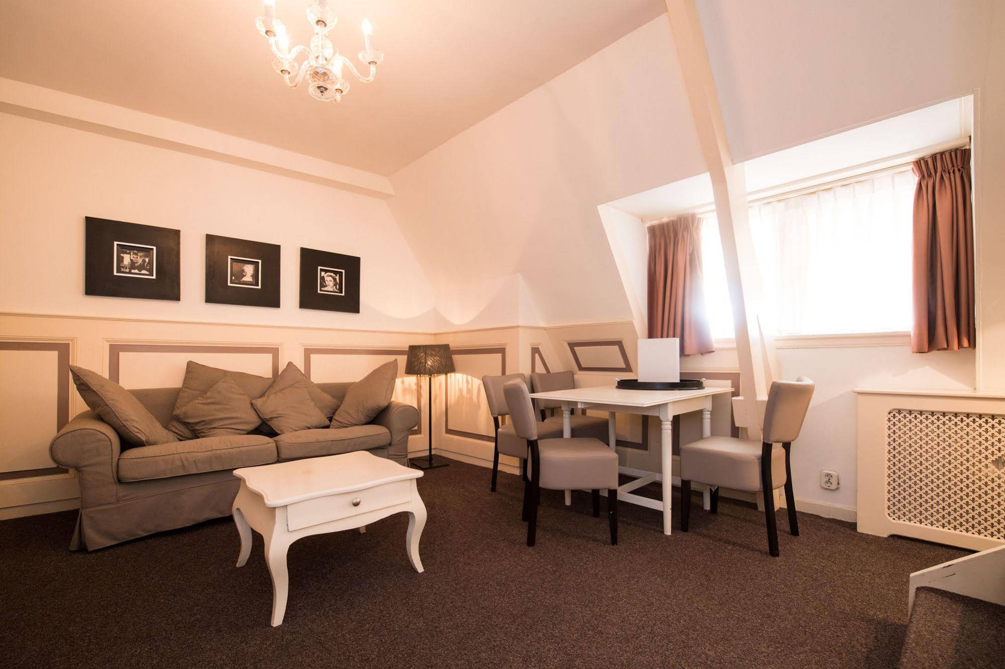 Hotel & Appartementen Bella Vista