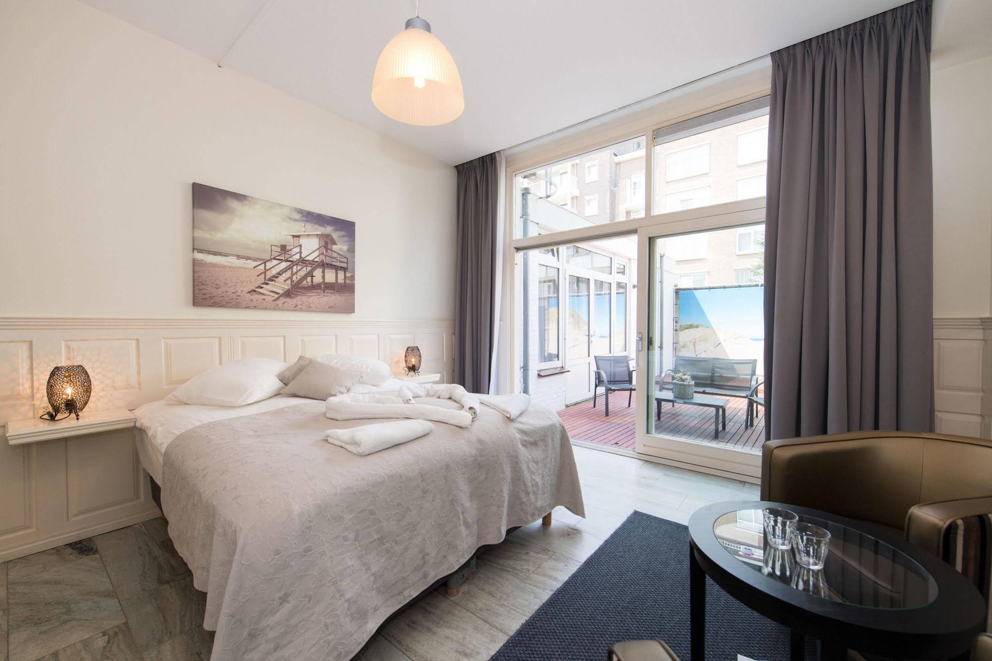 Hotel & Appartementen Bella Vista