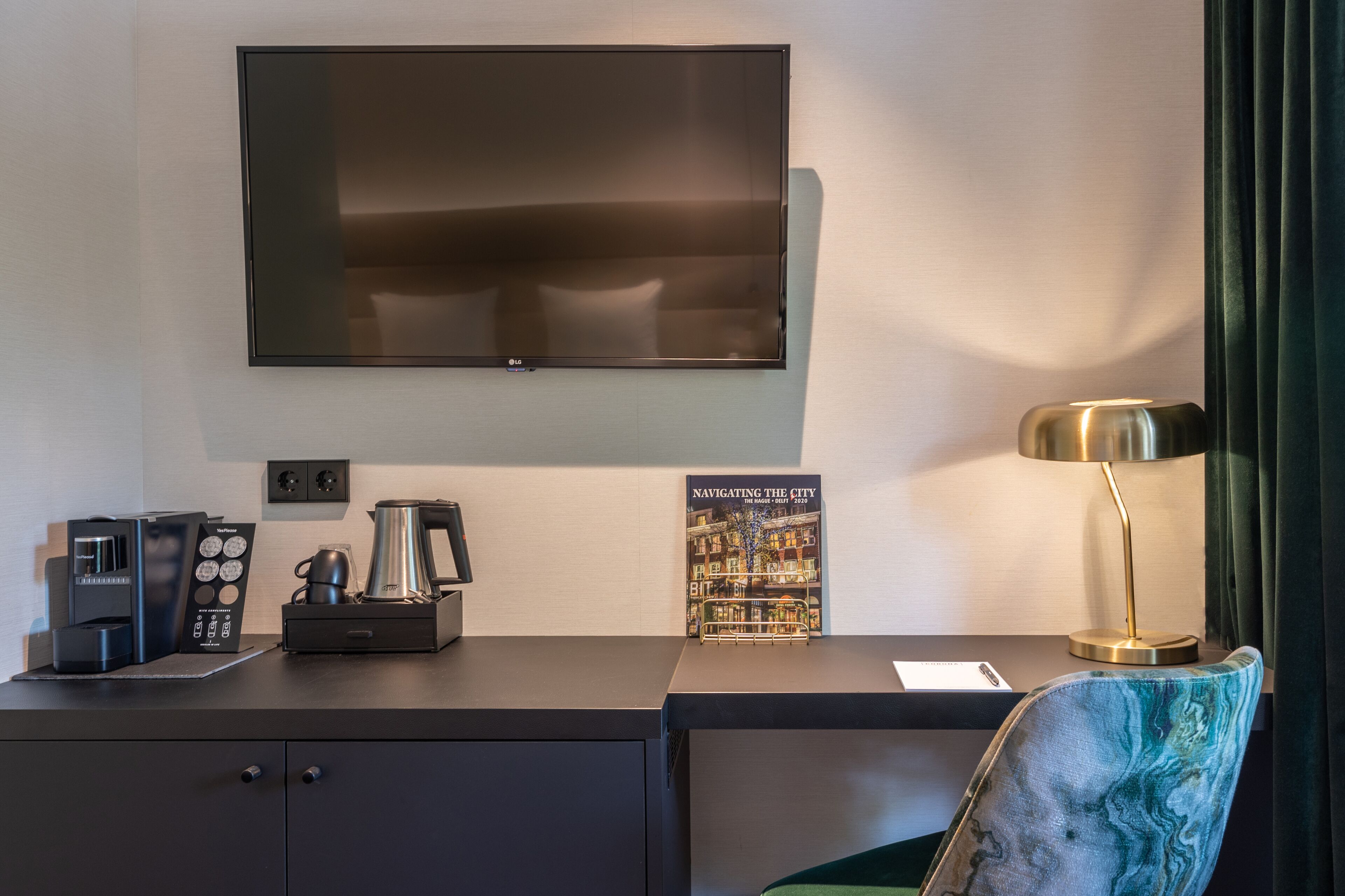 Boutique Hotel Corona