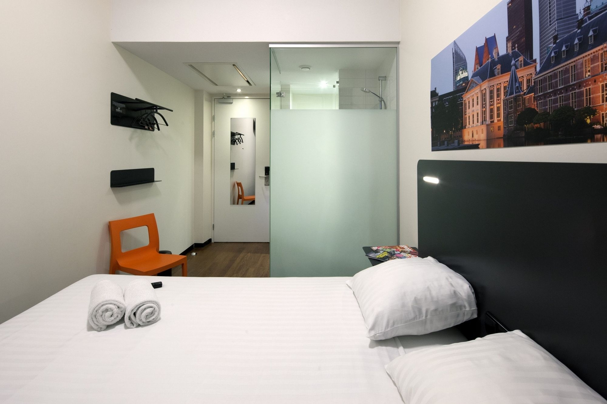 easyHotel Den Haag City Centre