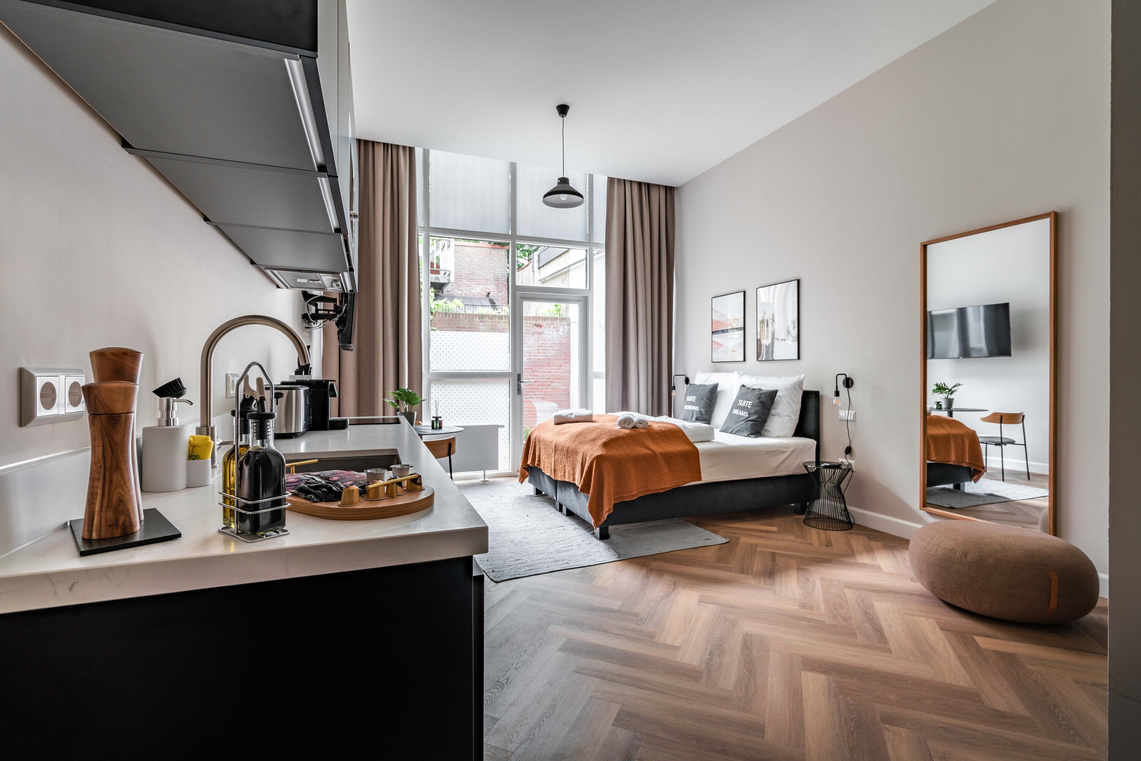 Limehome Den Haag Keizerstraat