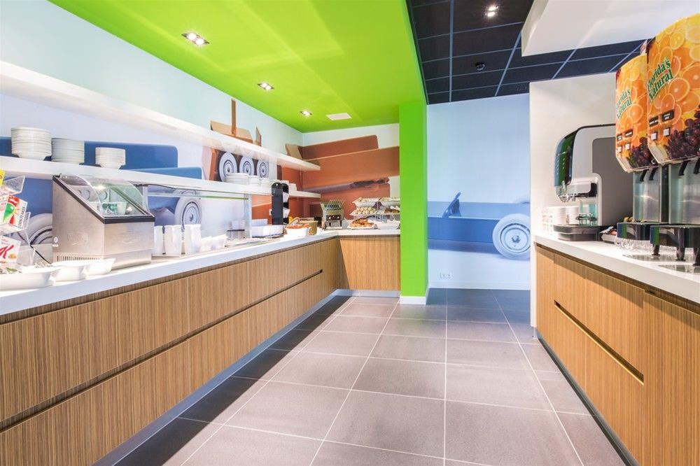 Holiday Inn Express Utrecht- Papendorp
