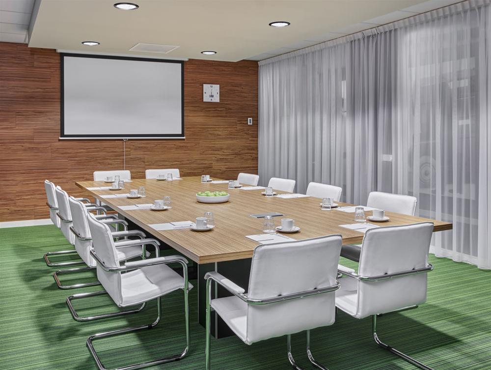 Holiday Inn Express Utrecht- Papendorp