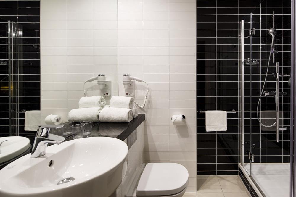 Holiday Inn Express Utrecht- Papendorp