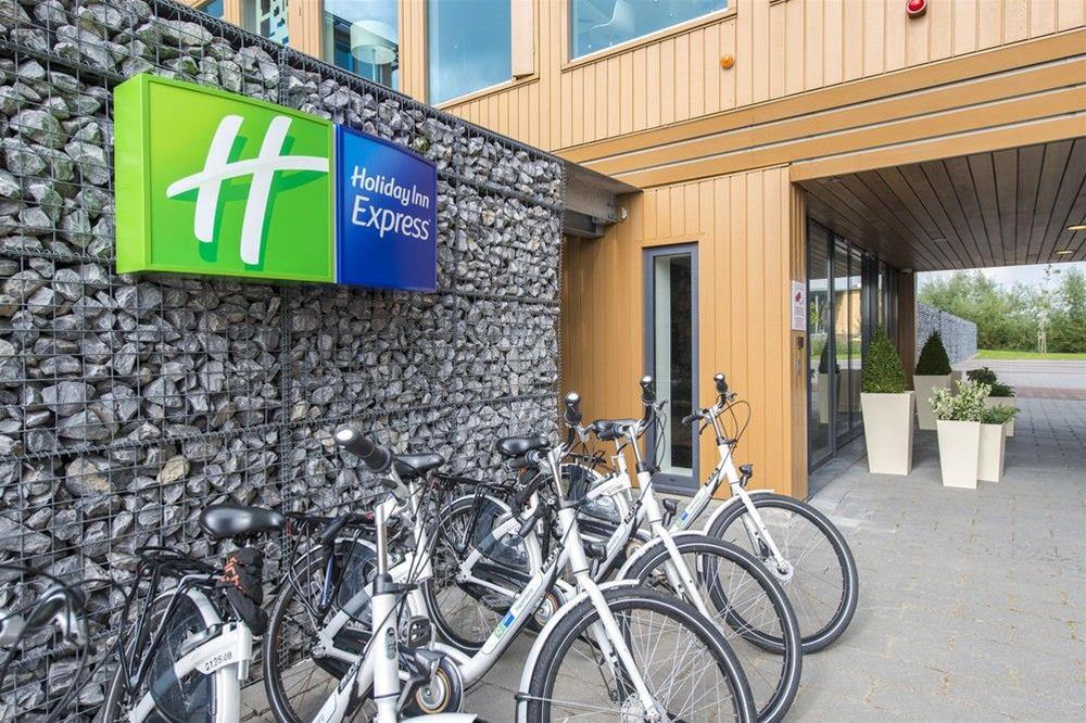 Holiday Inn Express Utrecht- Papendorp