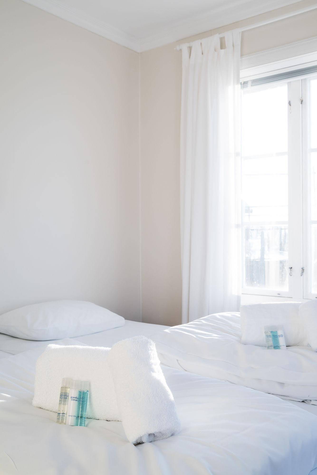 Solsiden Brygge Rorbuhotel