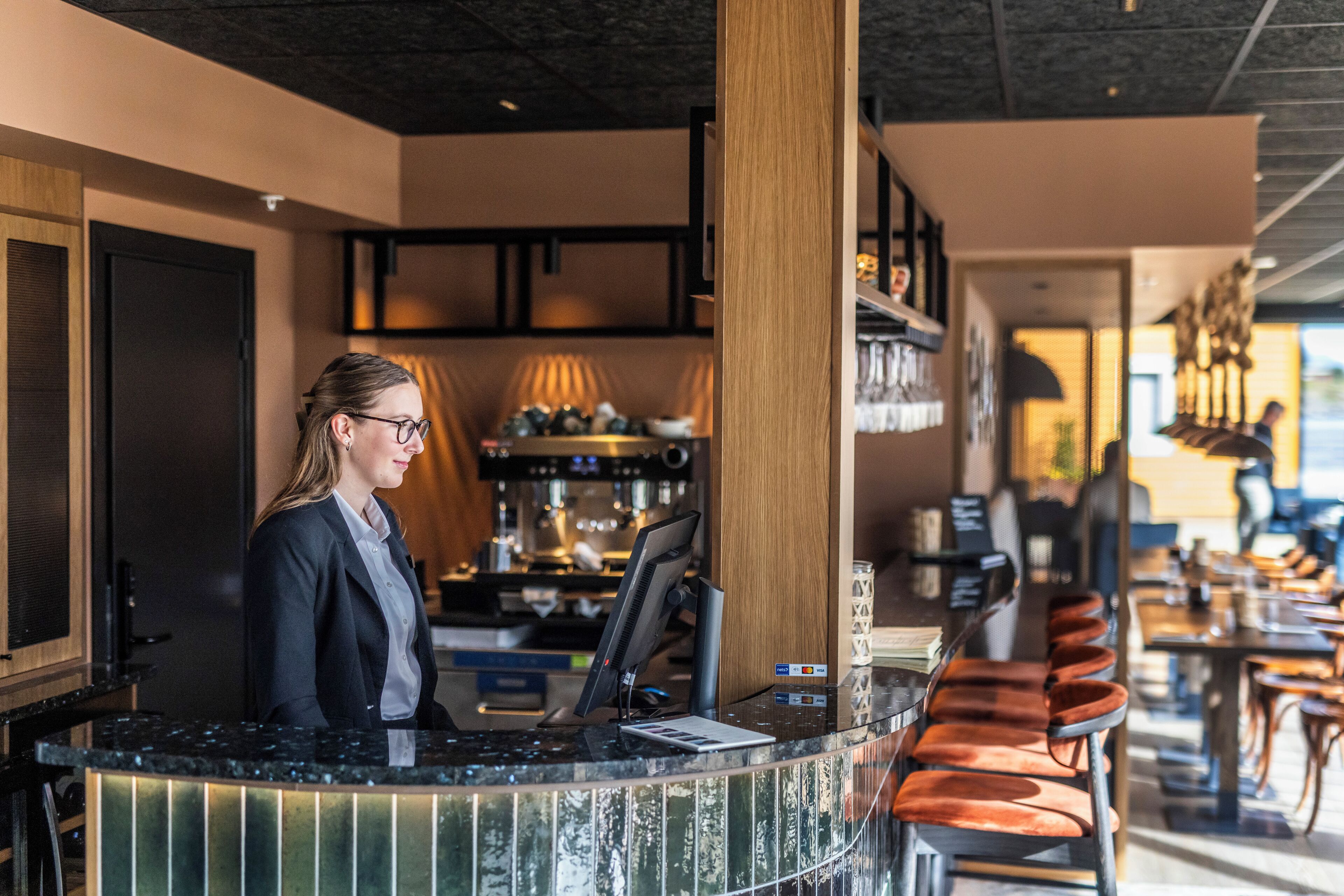 Henningsvaer Bryggehotell By Classic Norway Hotels