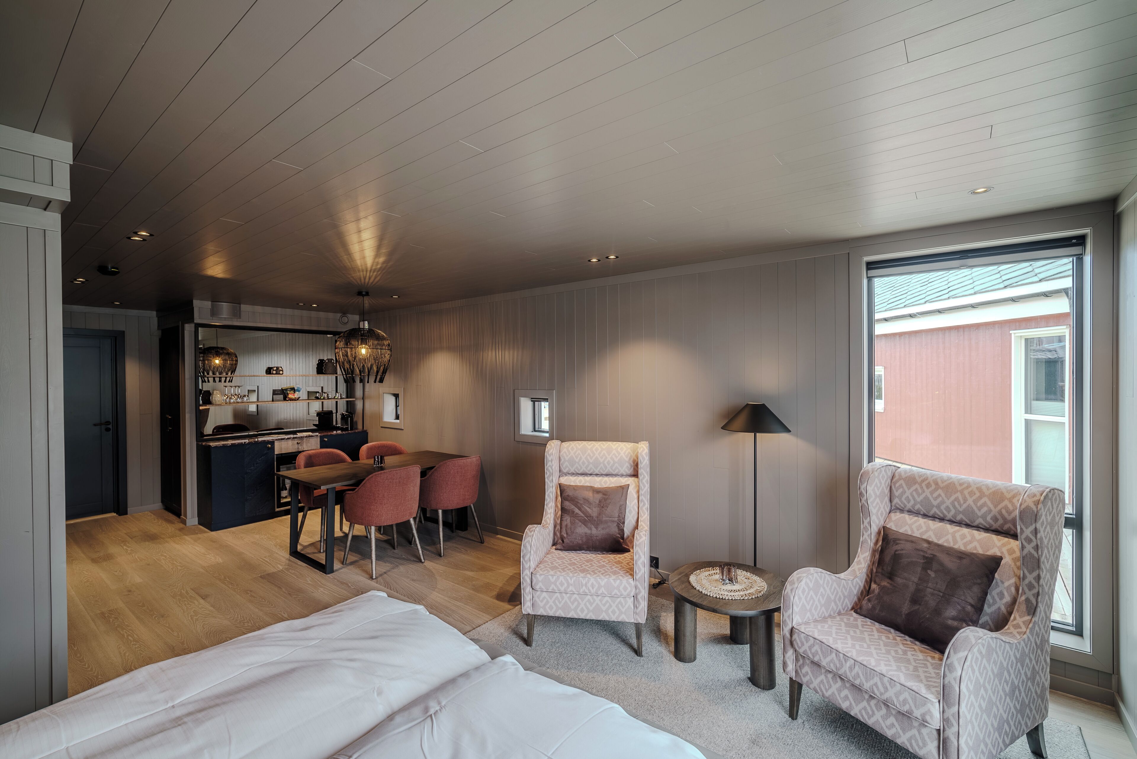 Henningsvaer Bryggehotell By Classic Norway Hotels