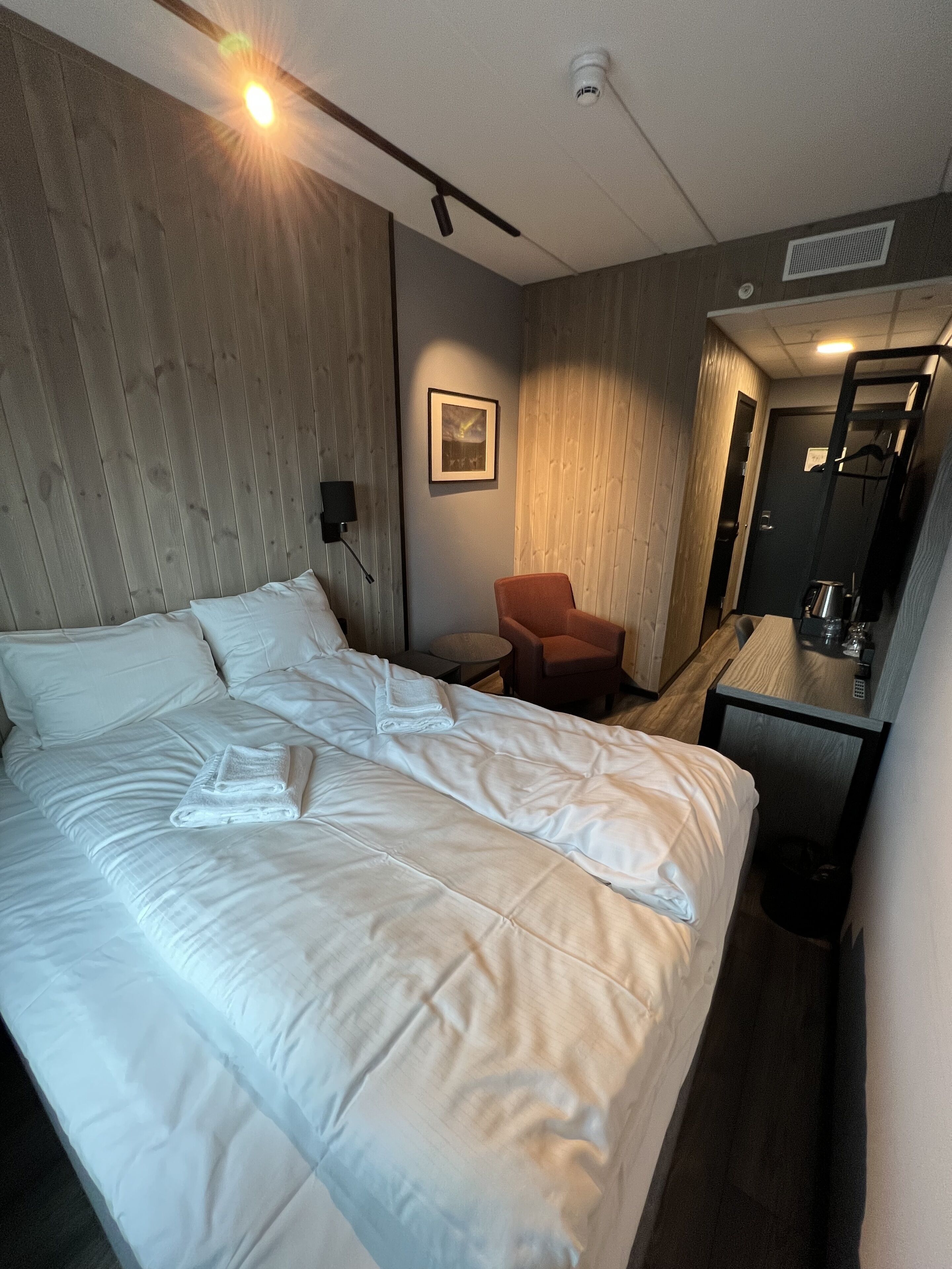 Arctic Sea Hotel