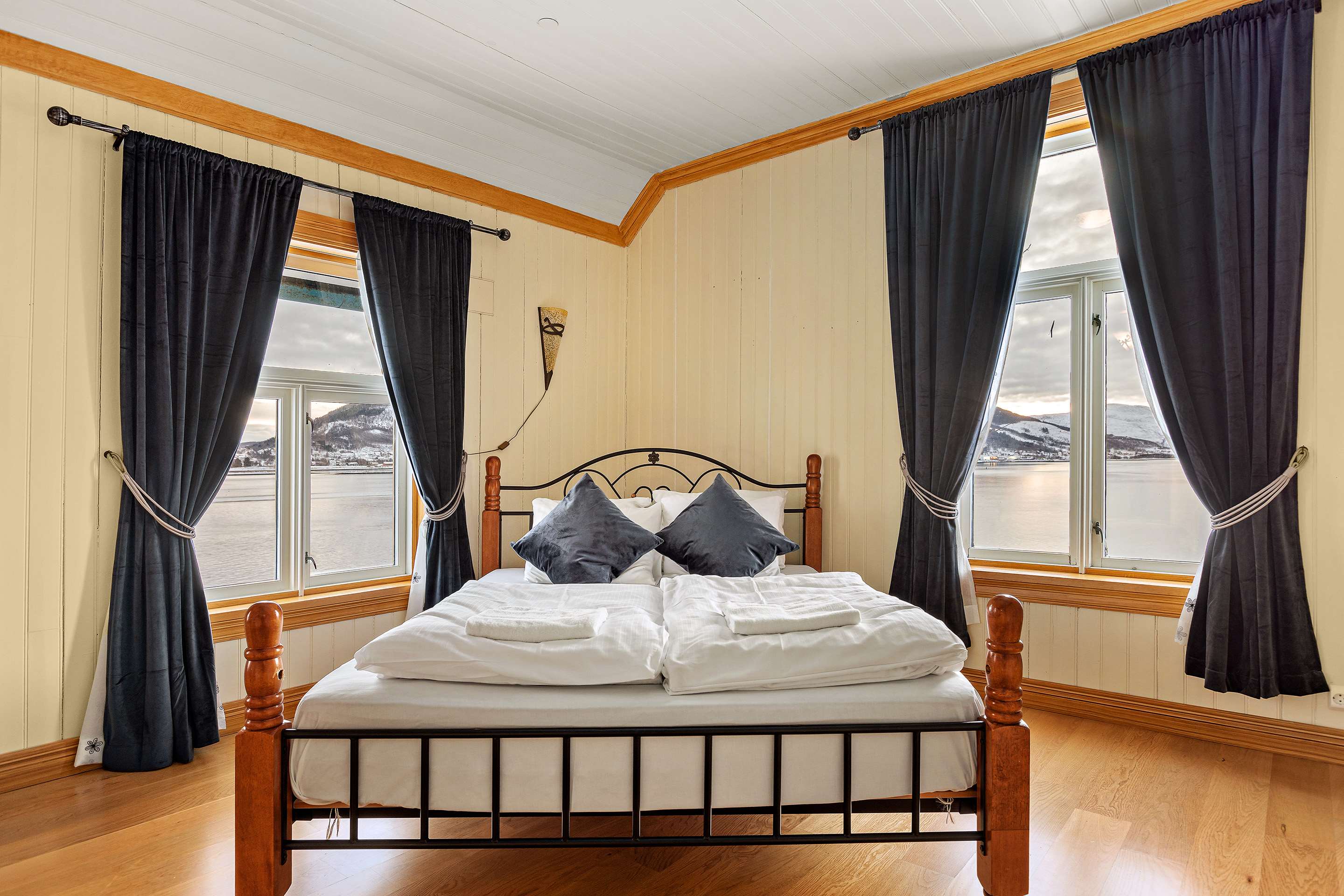 Sandtorgholmen Hotel