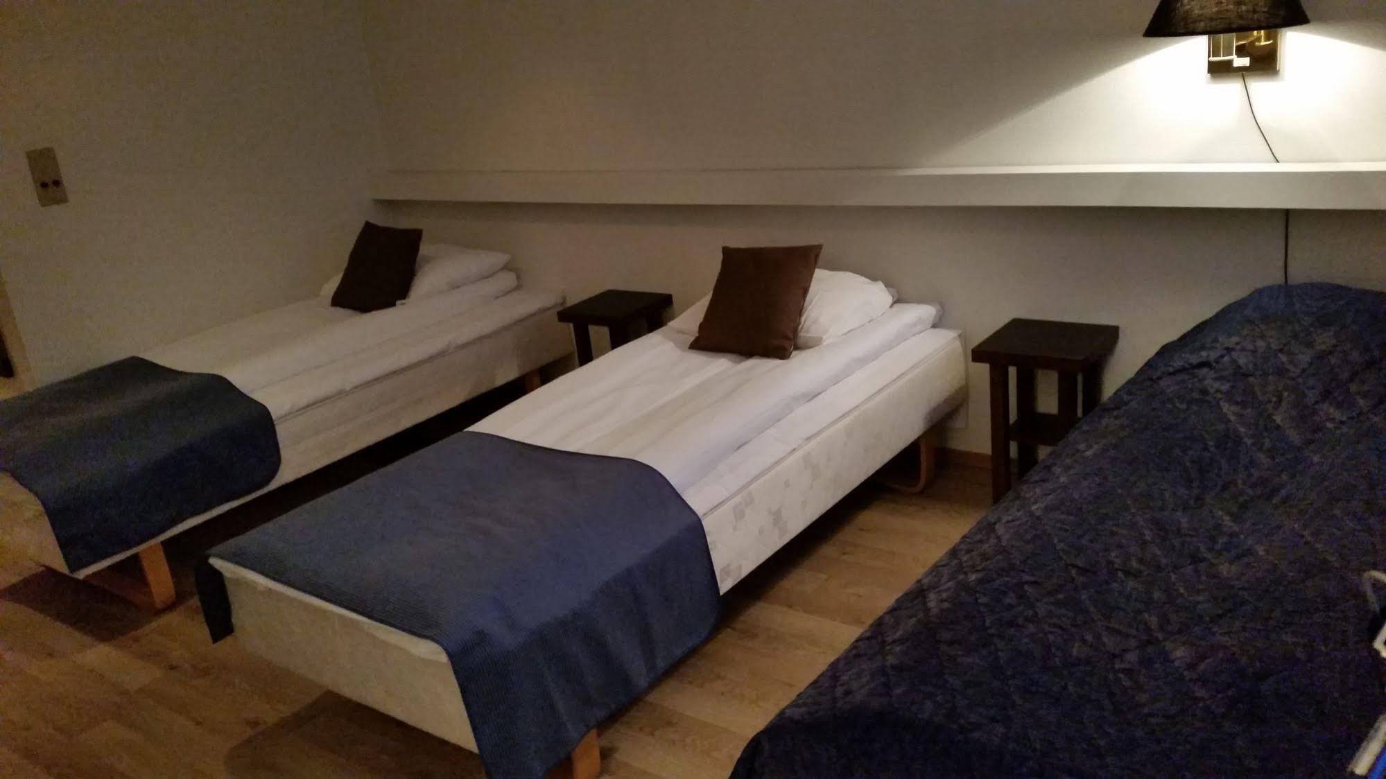 Vardo Hotel