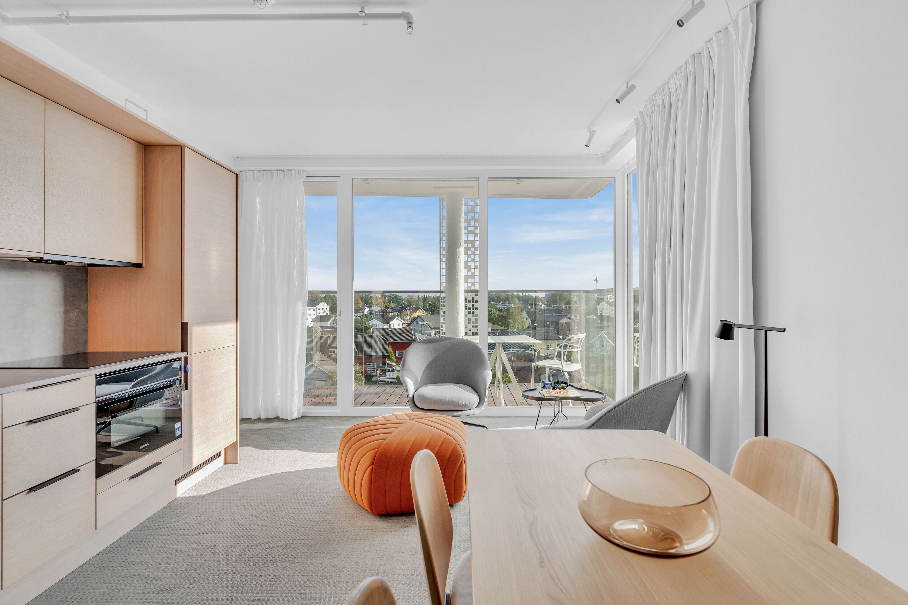 Lux Hotel