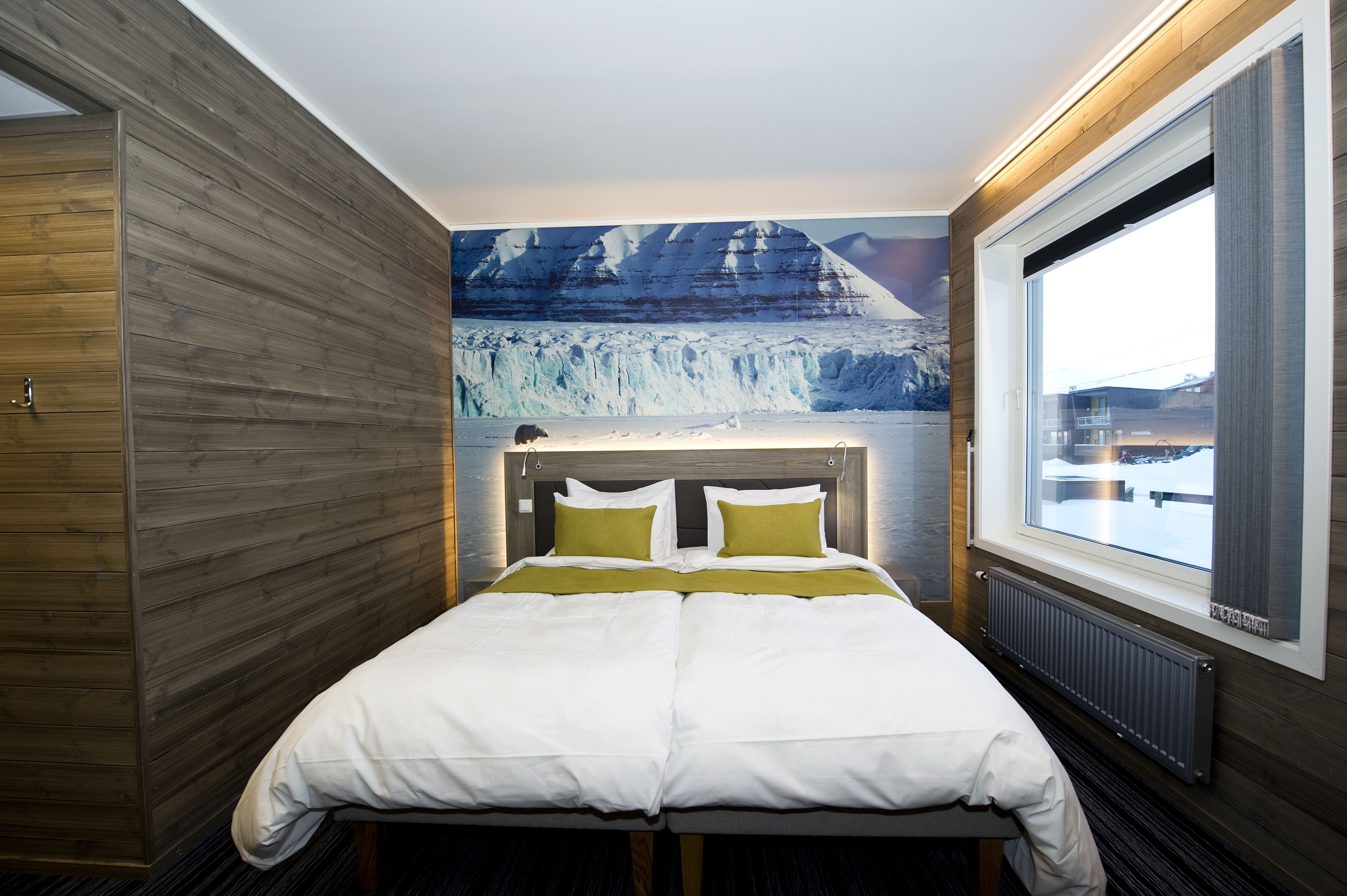 Svalbard Hotell | Polfareren