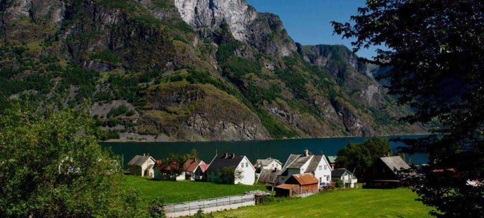 Visit Undredal Valley