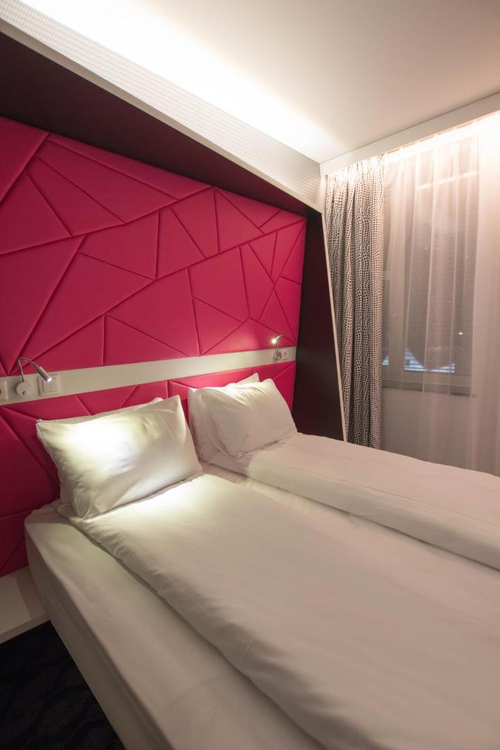 Magic Hotel Xhibition
