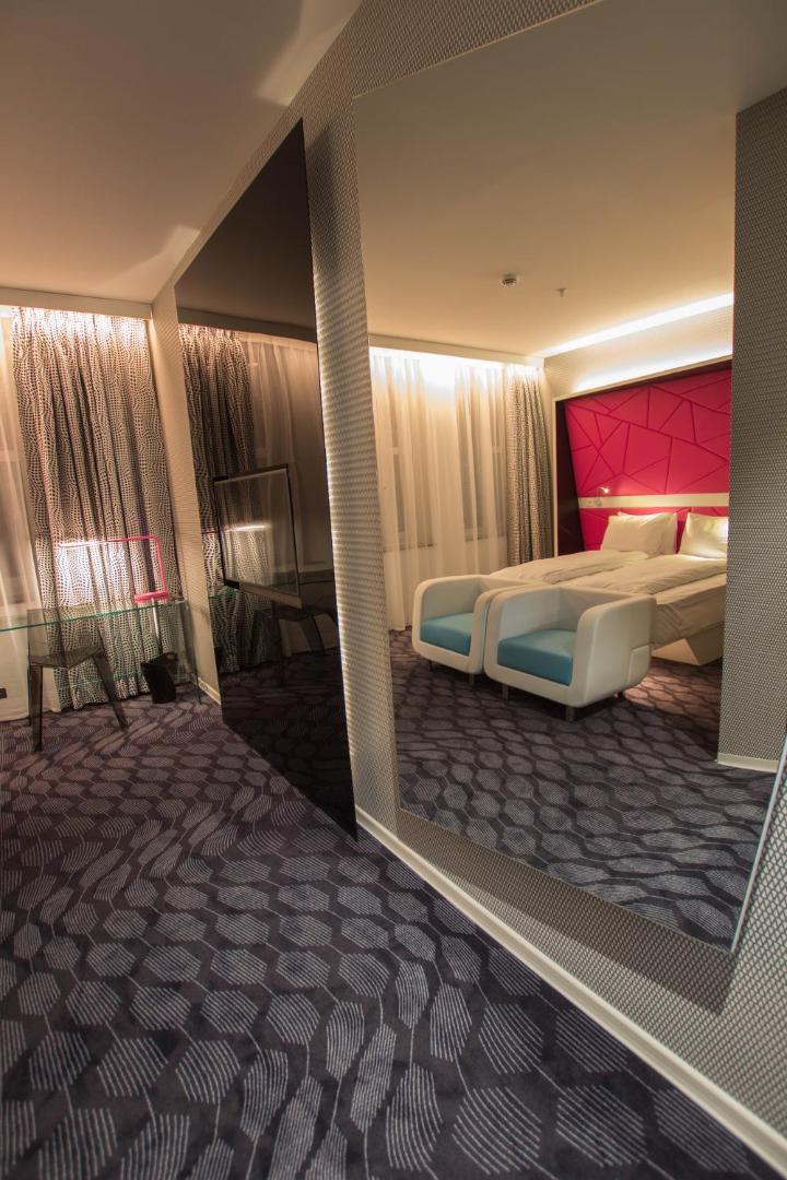 Magic Hotel Xhibition