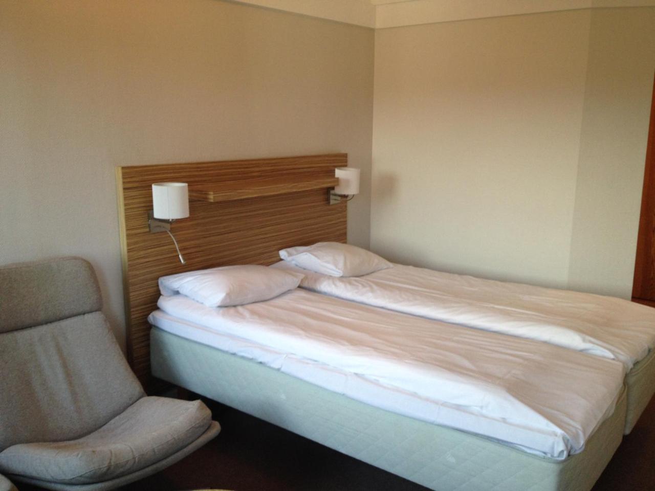 Ro Hotel