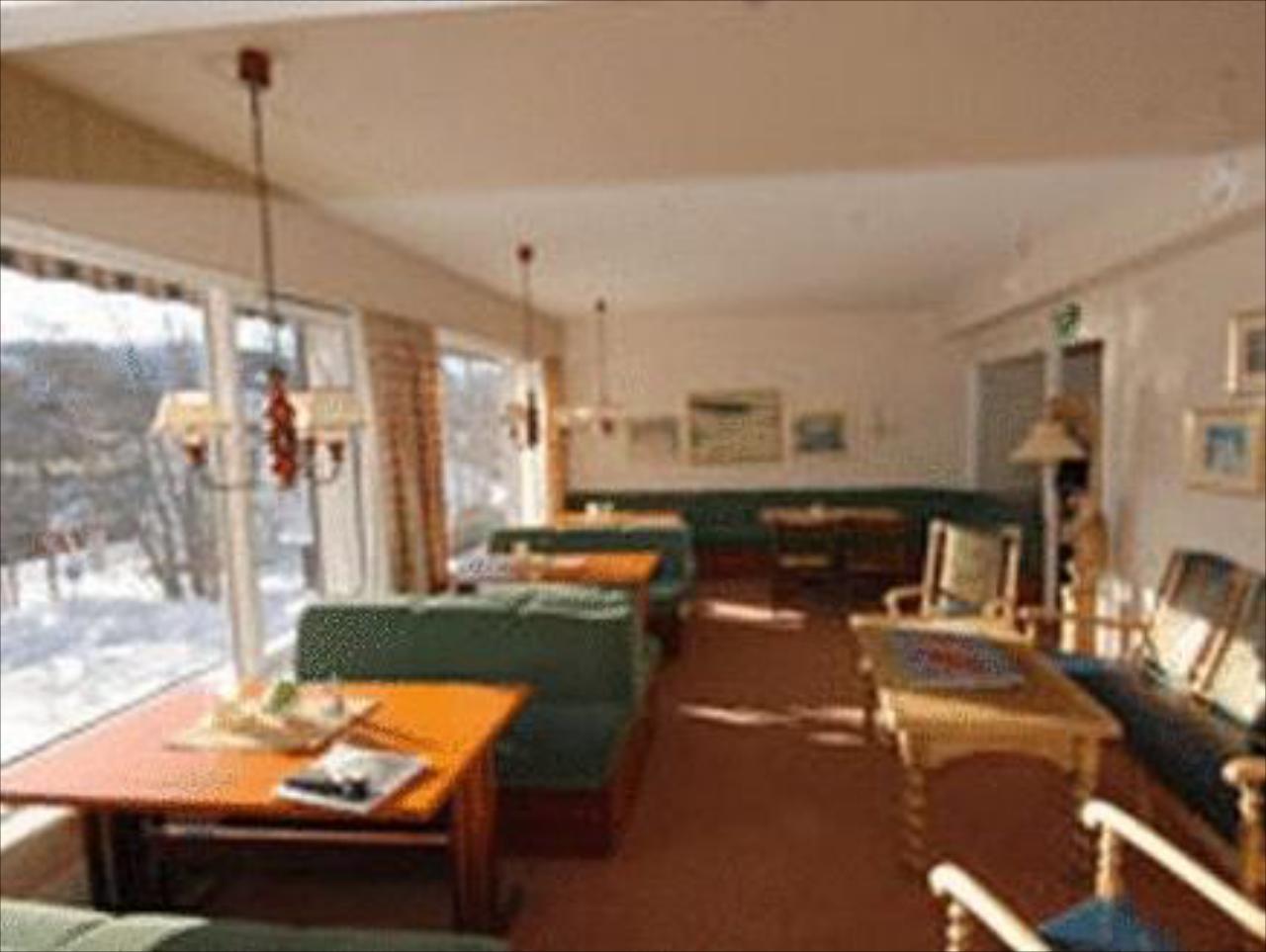 Ro Hotel