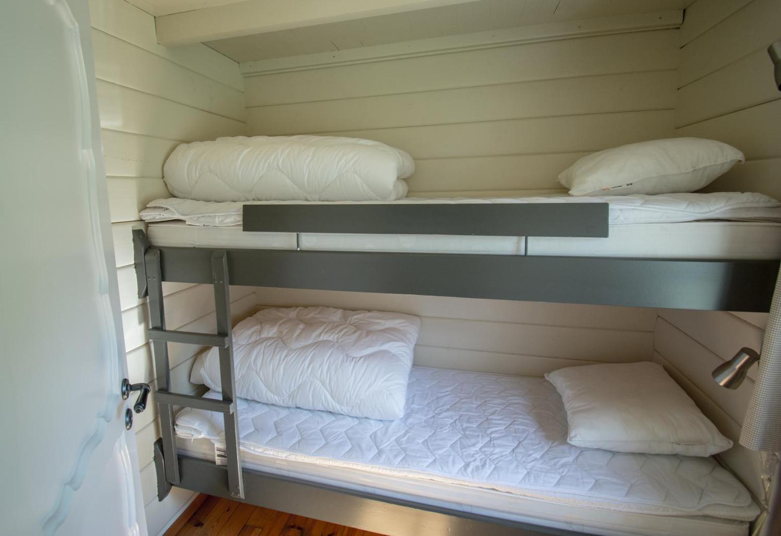 Grande Hytteutleige Og Camping