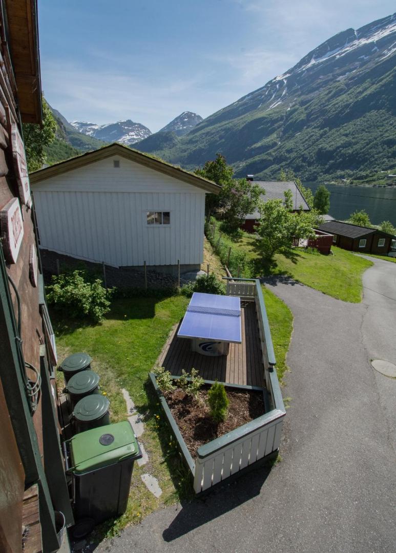 Grande Hytteutleige Og Camping