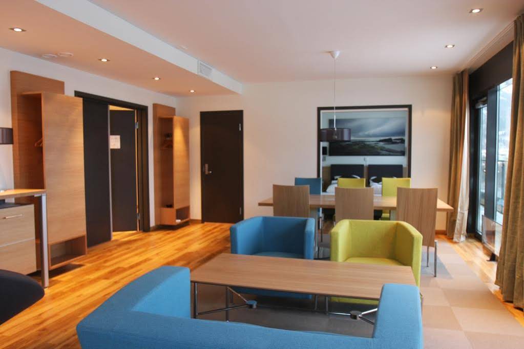 Hotel Ivar Aasen