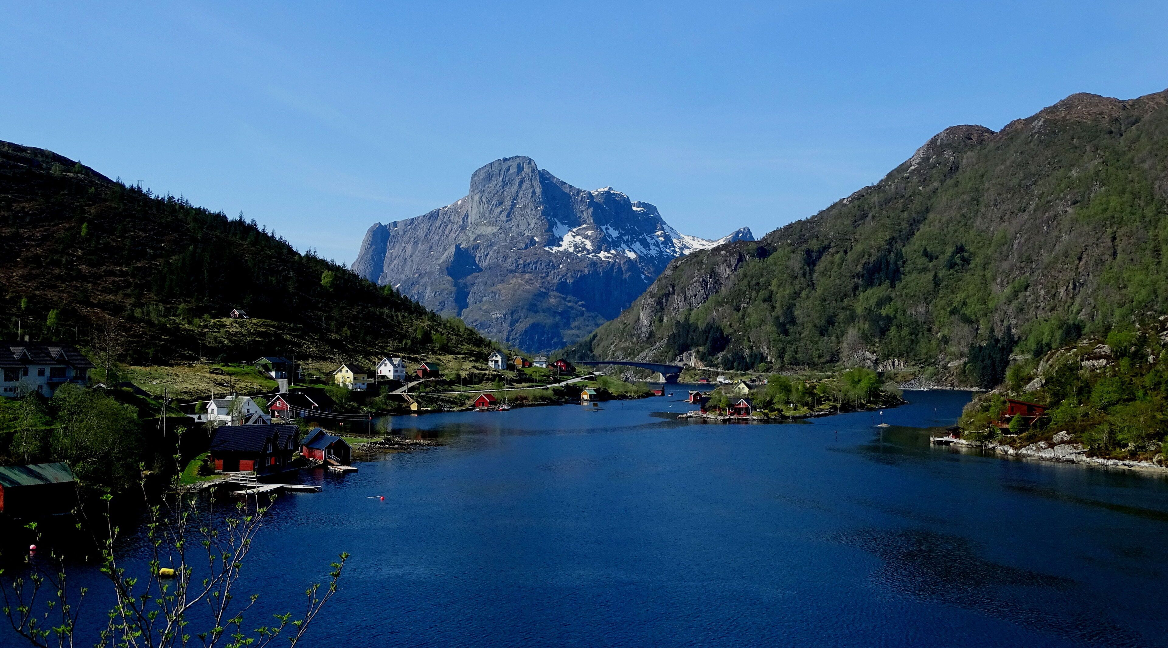 Bremanger Fjord Hotell