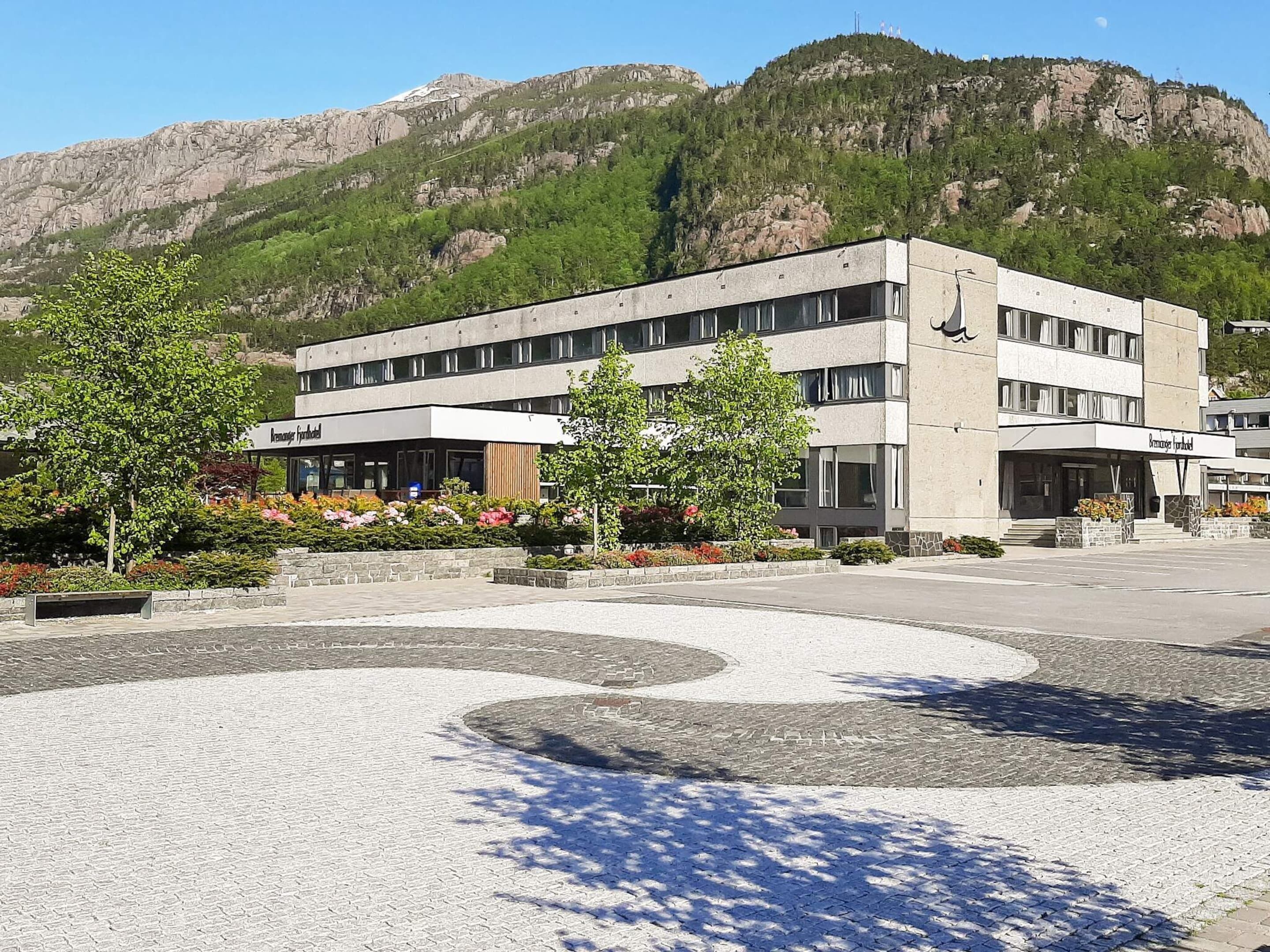 Bremanger Fjord Hotell