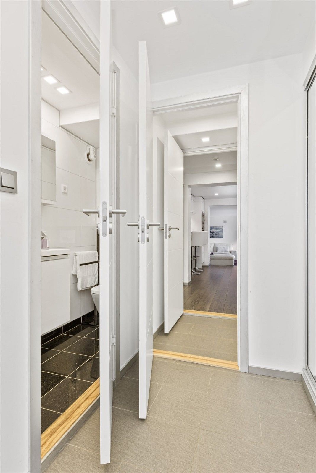 Peak Apartments