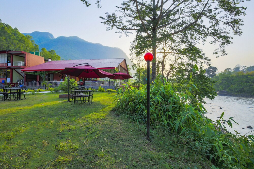 Marsyangdi River View Resort By OYO Rooms