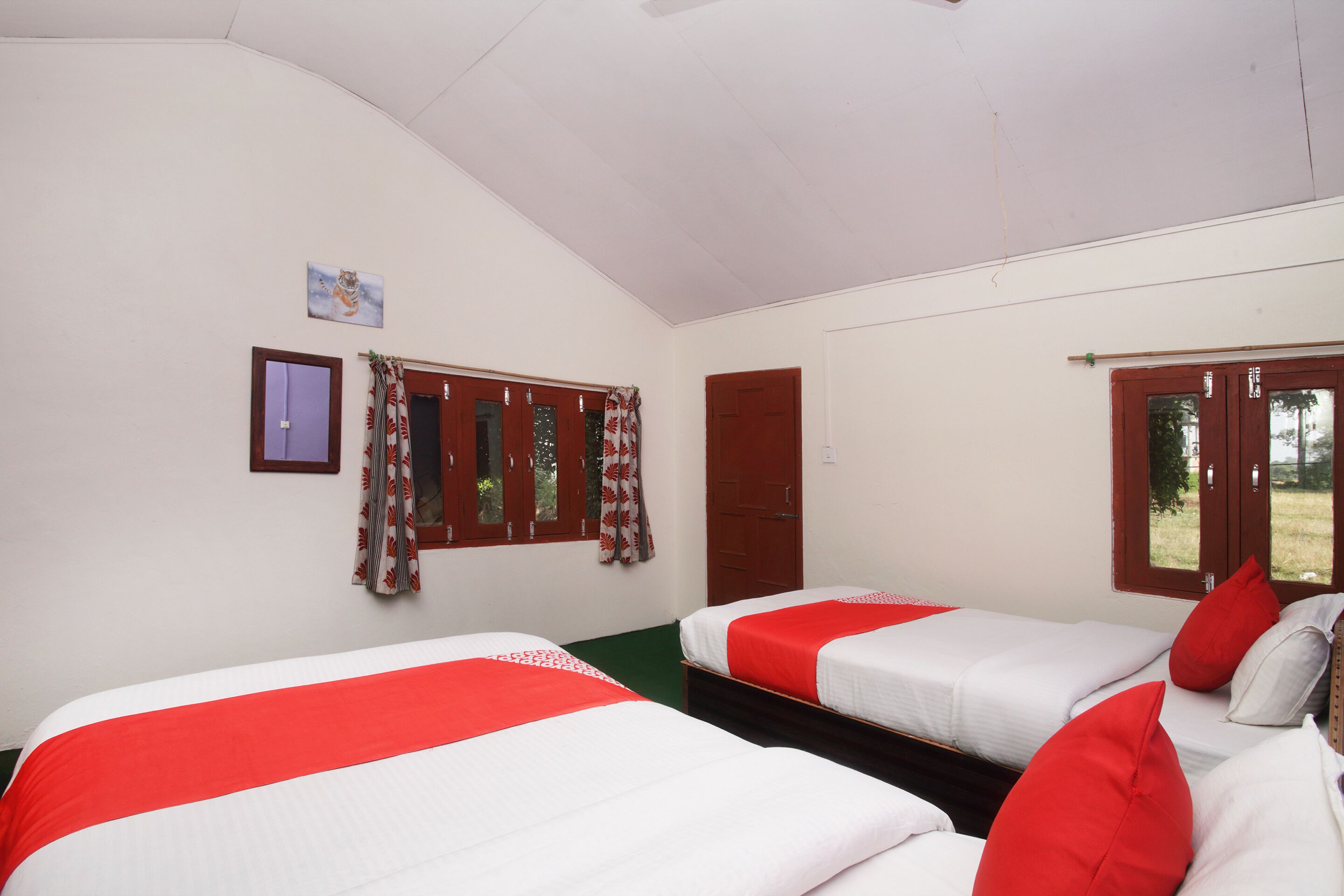 Jungle Heaven Hotel and Cottage by OYO Rooms