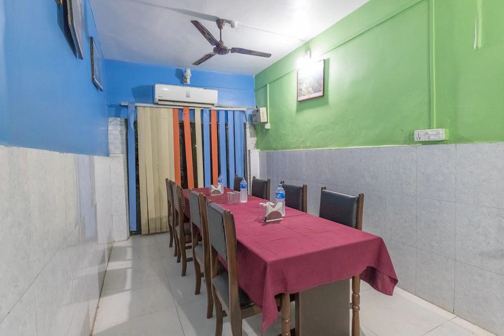 Hotel Hemant by OYO Rooms