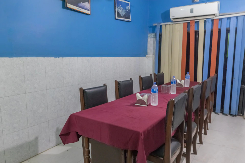 Hotel Hemant by OYO Rooms