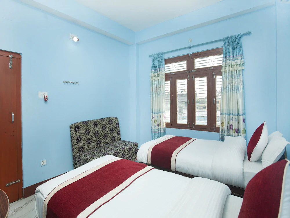 Hotel Sunlight by OYO Rooms