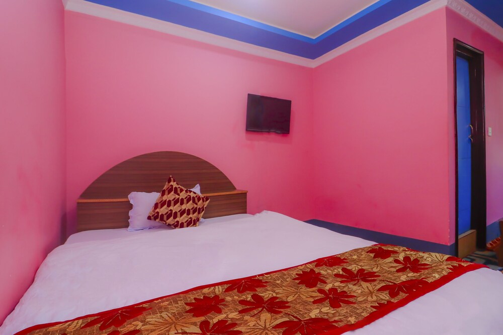 Hotel Green View by OYO Rooms