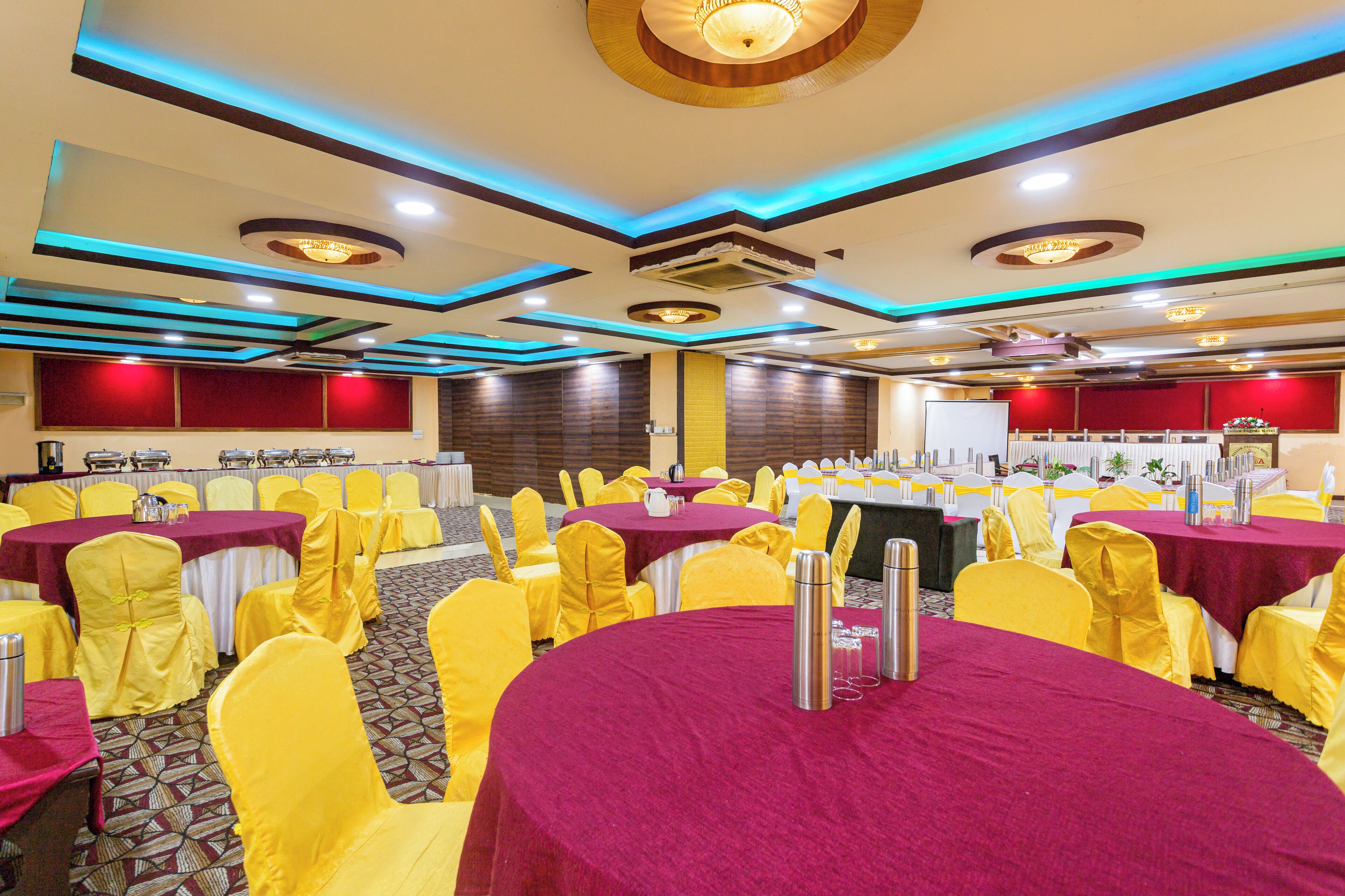 Capital O 338 Yellow Pagoda Hotel