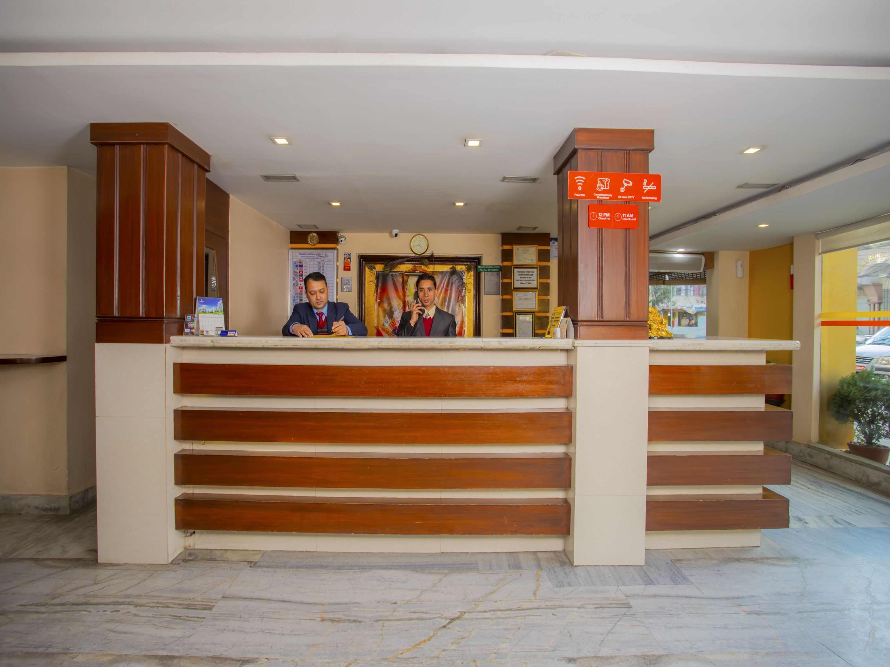 Capital O 338 Yellow Pagoda Hotel