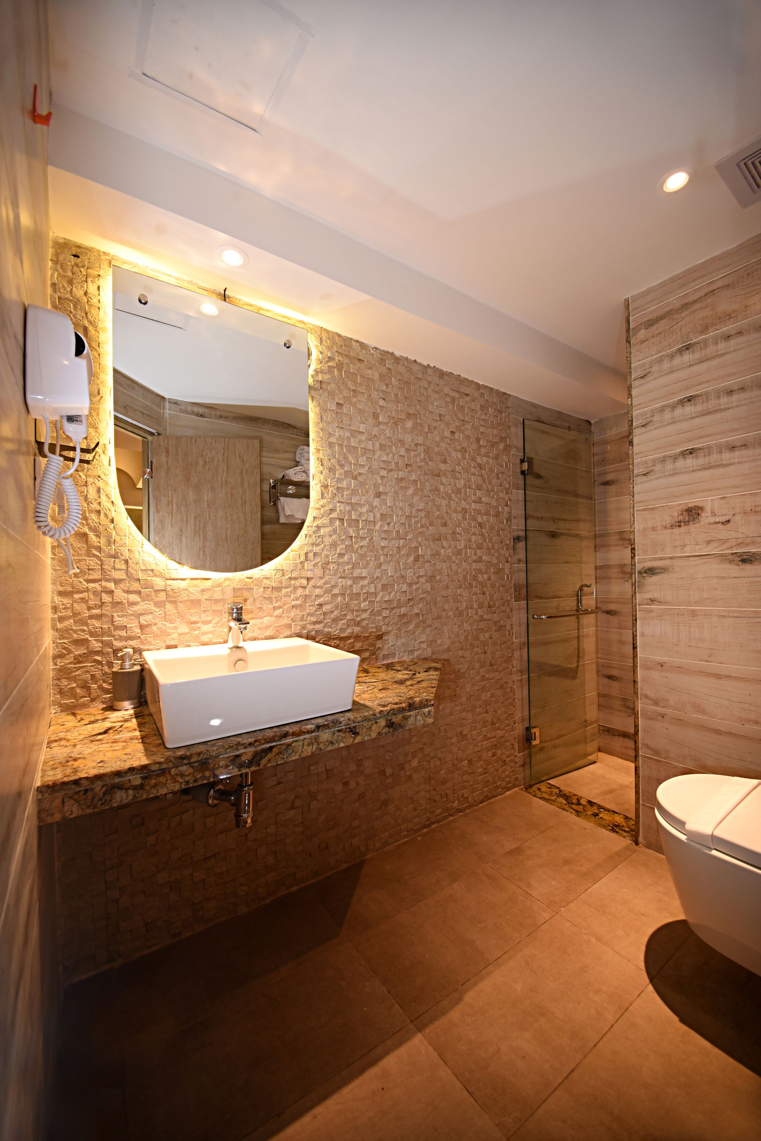 Daali Hotel & Apartment