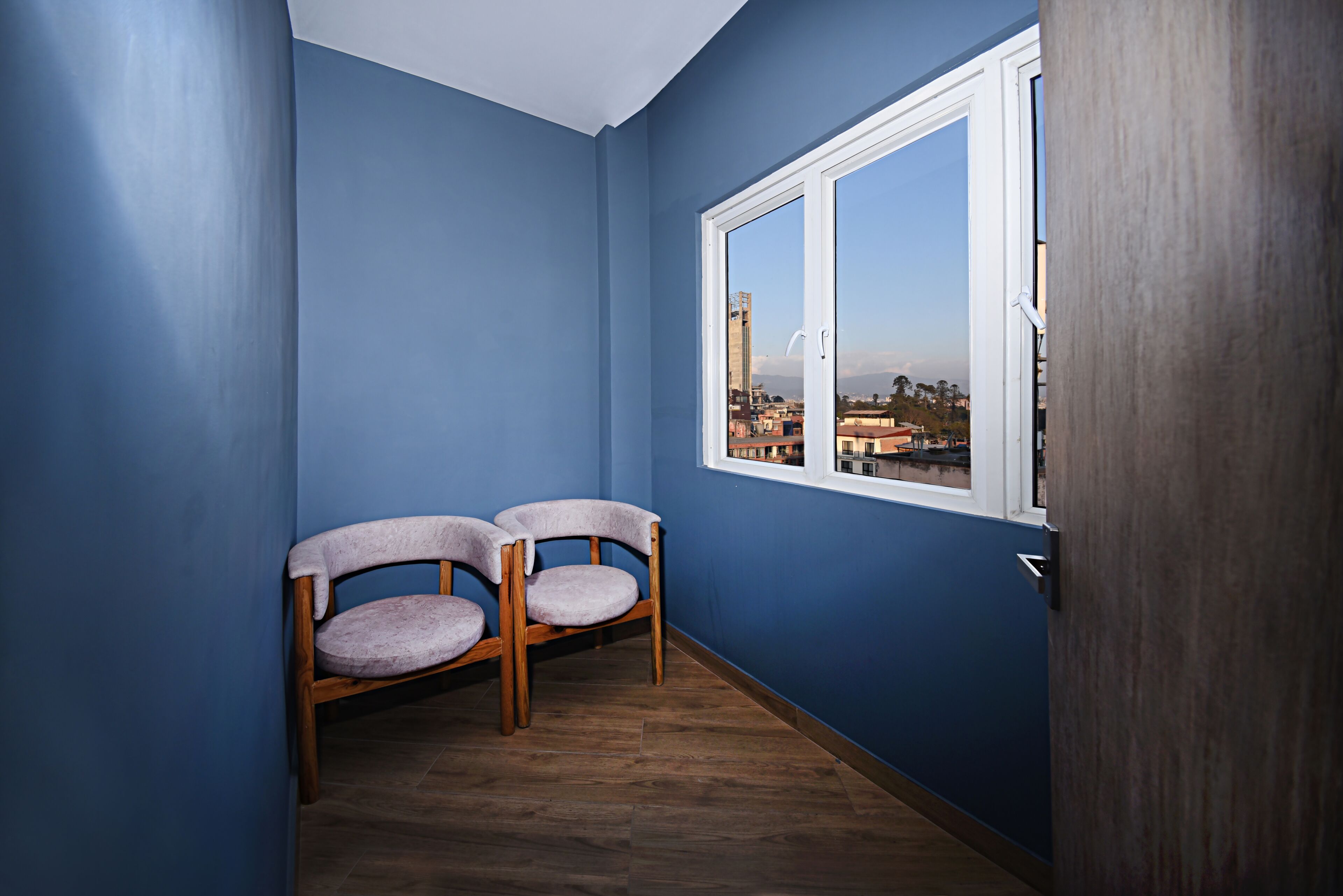 Daali Hotel & Apartment