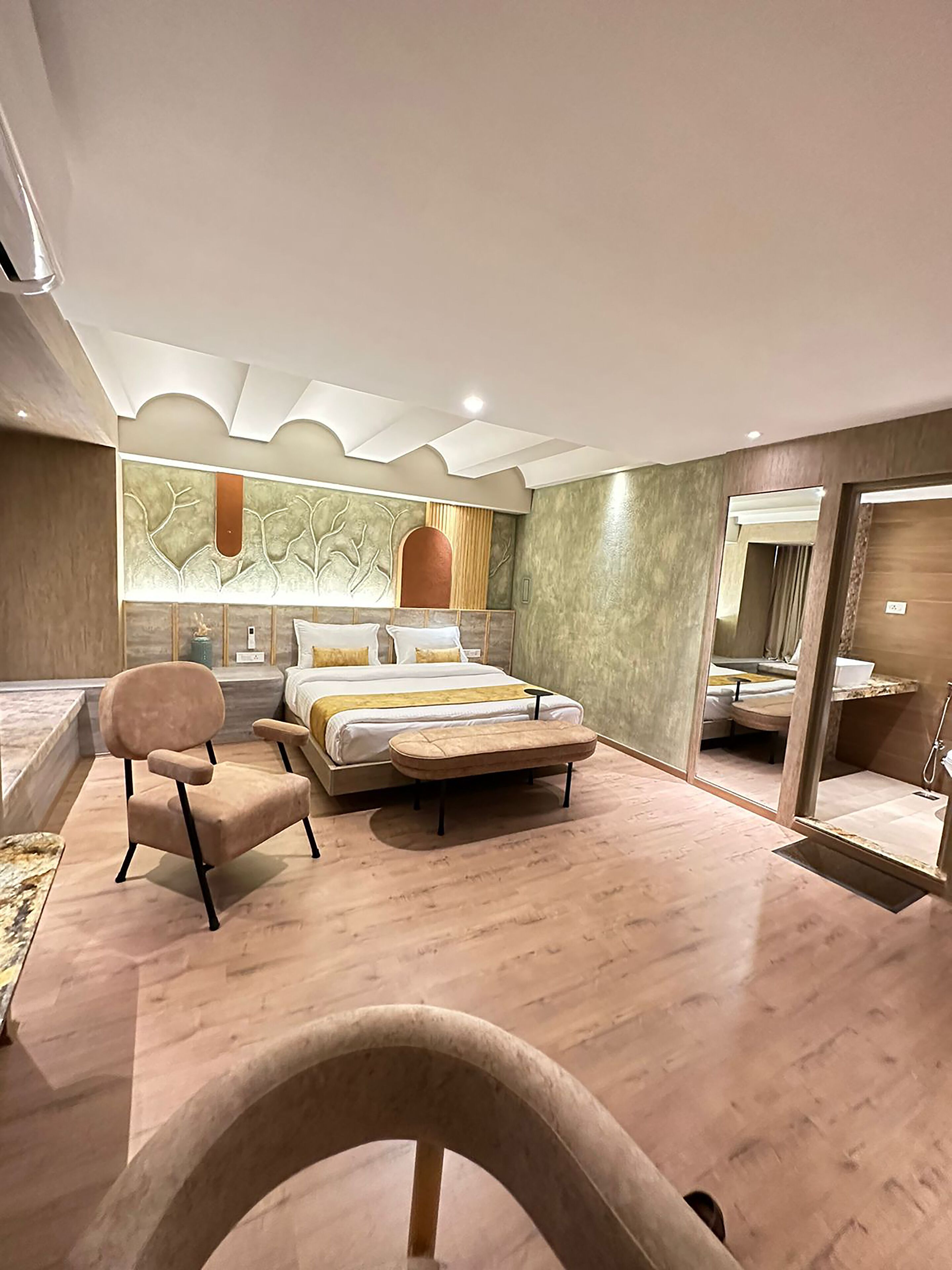 Daali Hotel & Apartment