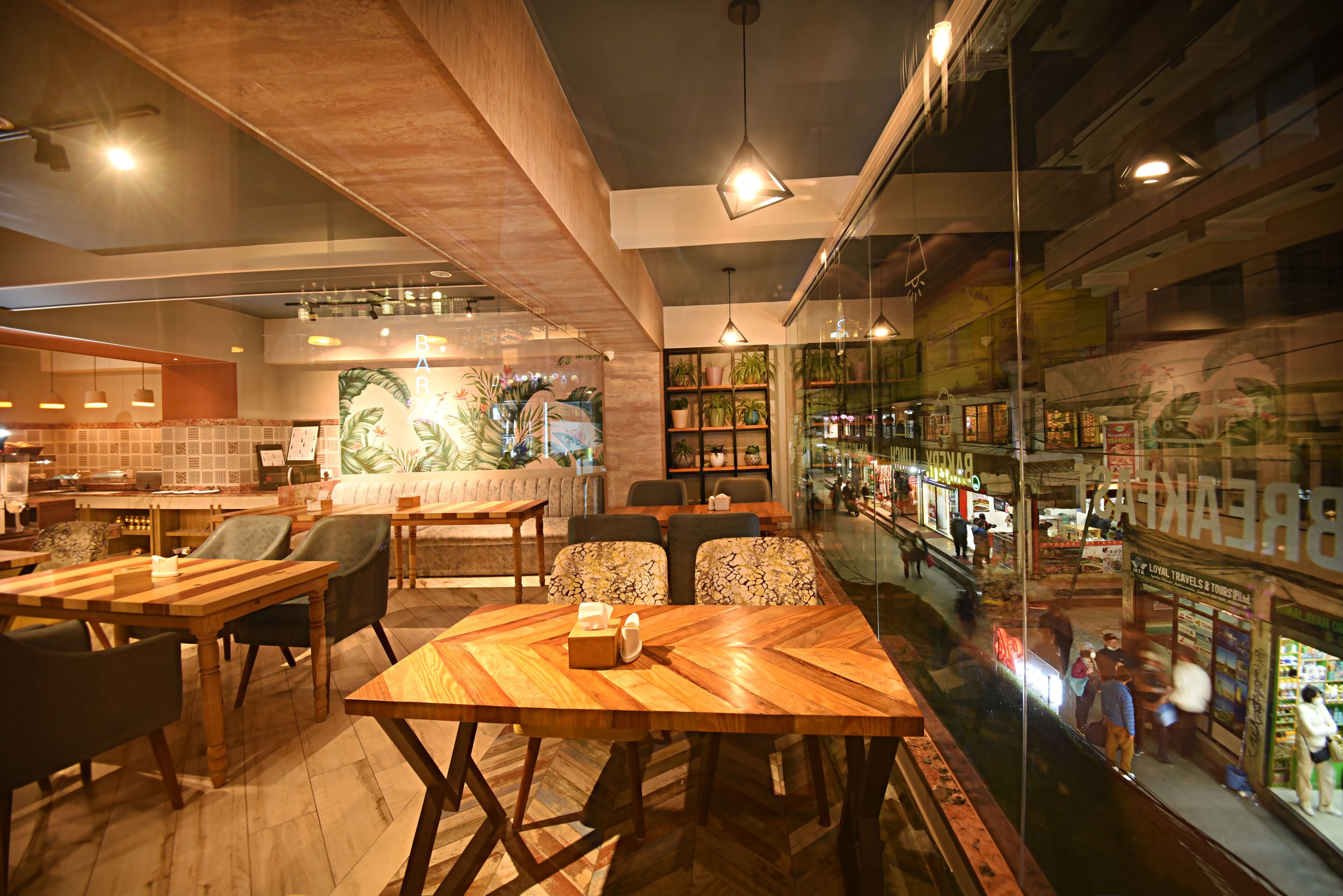 Daali Hotel & Apartment