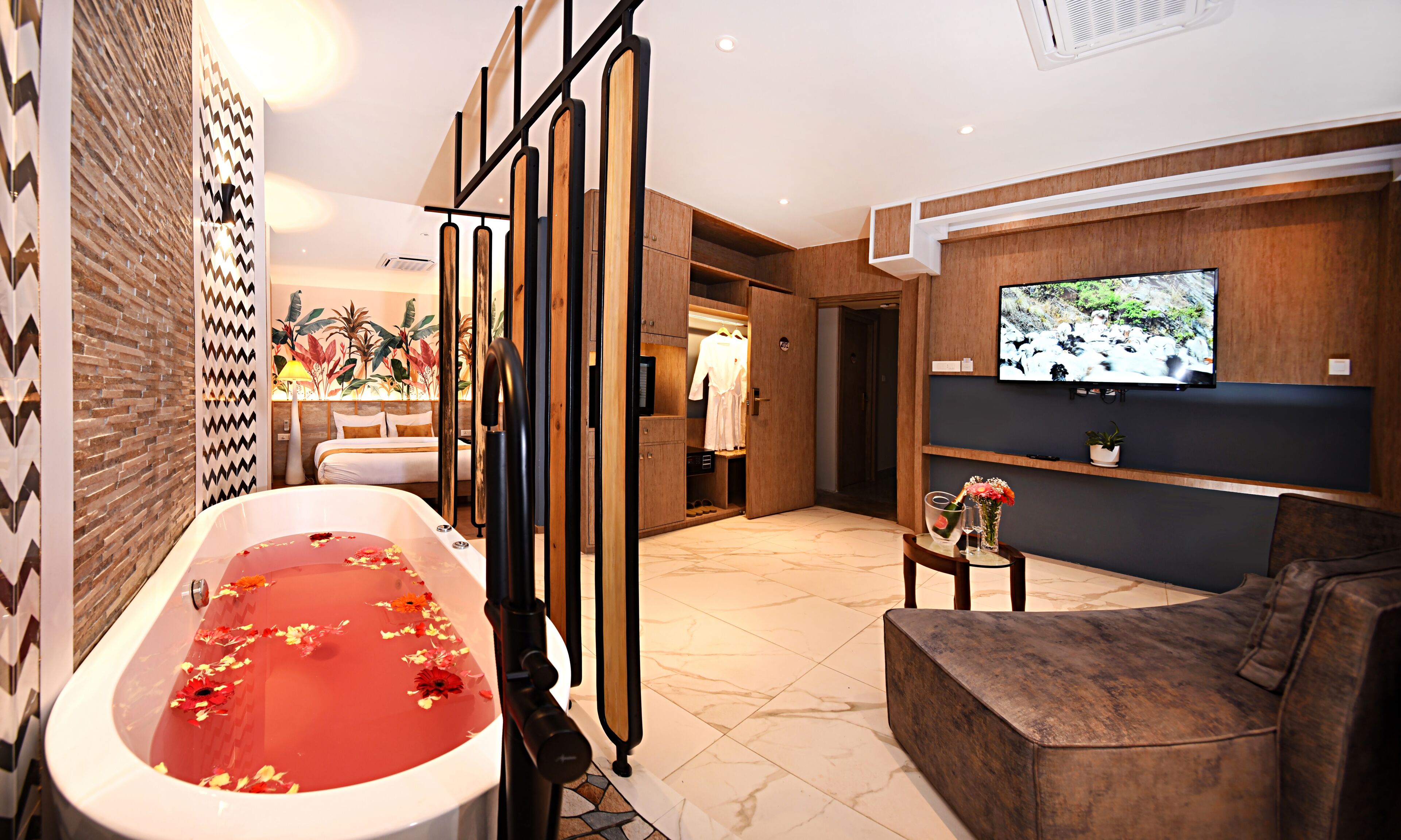 Daali Hotel & Apartment