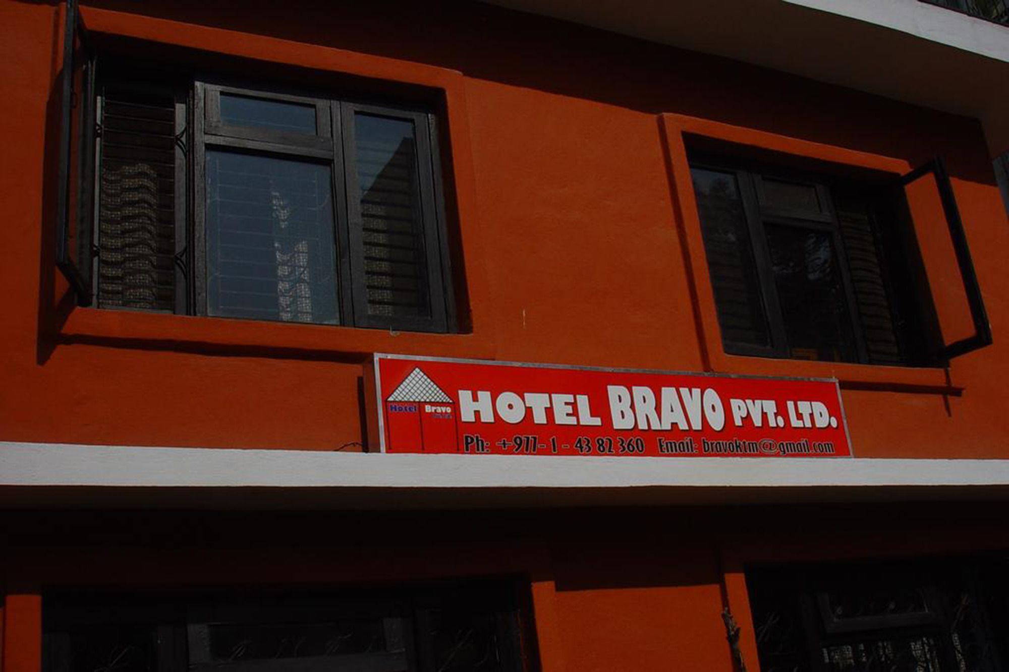 Hotel Bravo