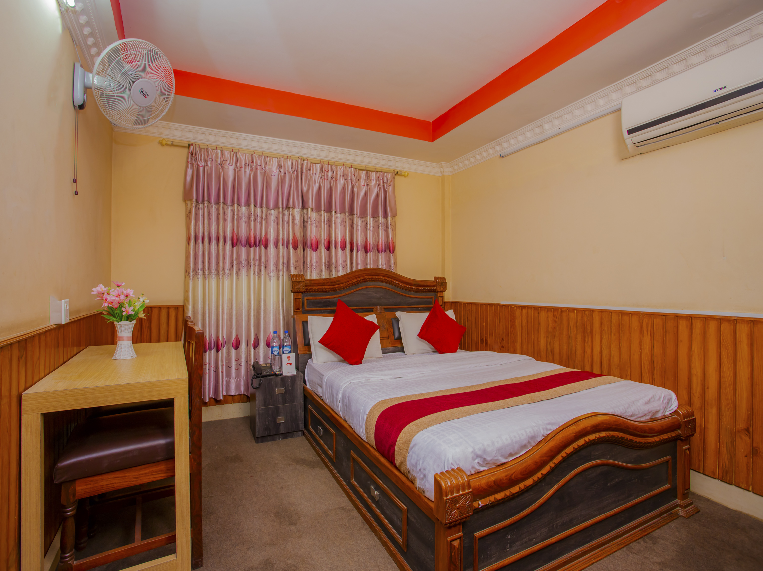 Hotel Gauri By OYO Rooms