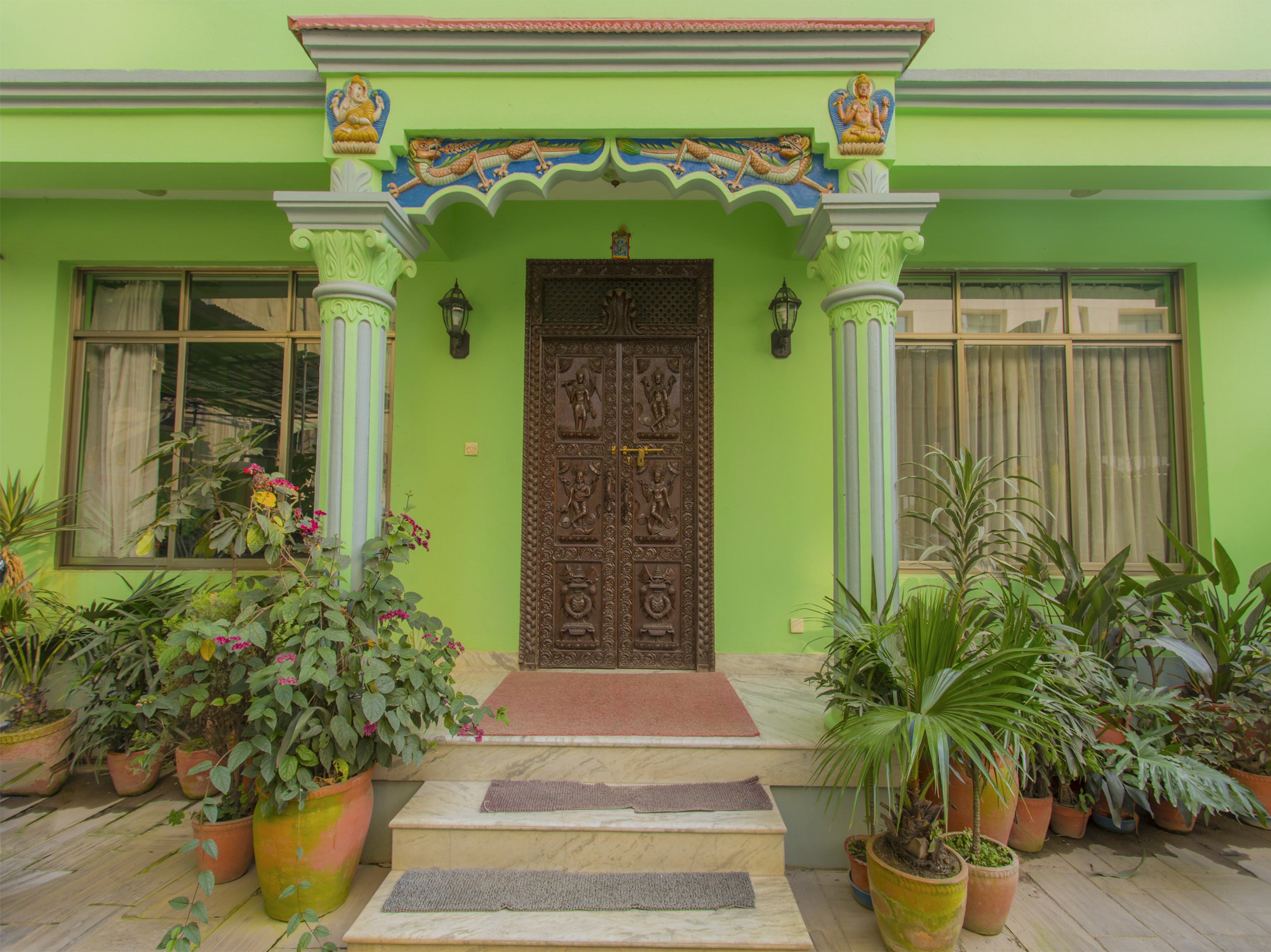 Hotel Magnificent by OYO