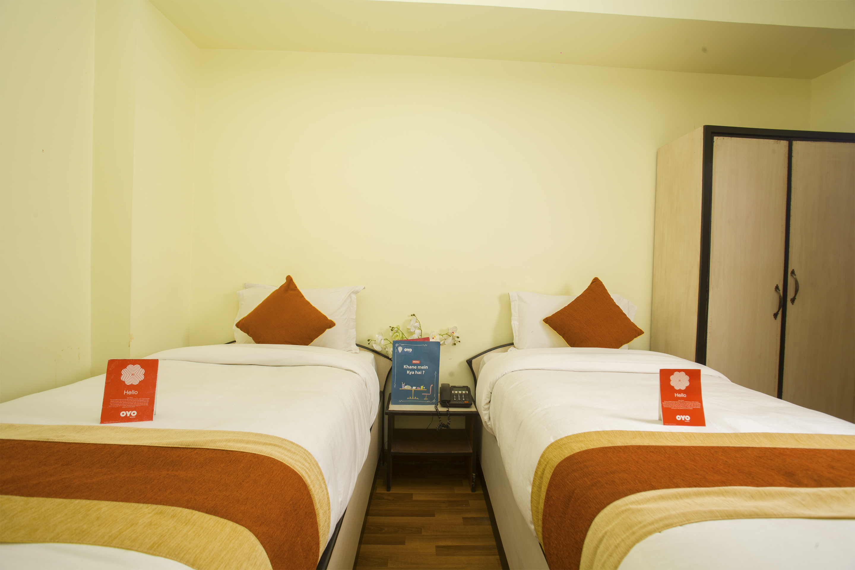 Hotel Sweet Town