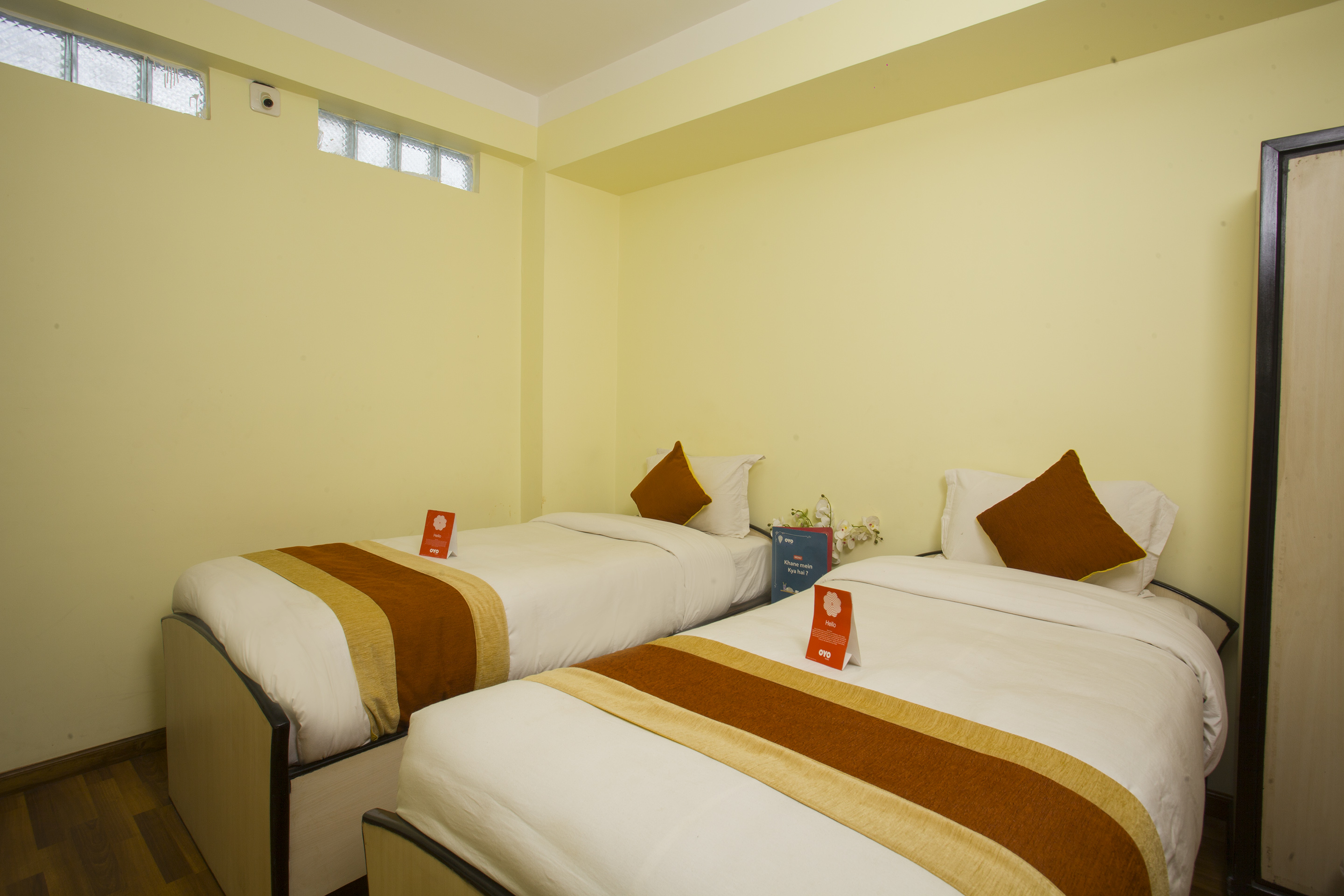 Hotel Sweet Town
