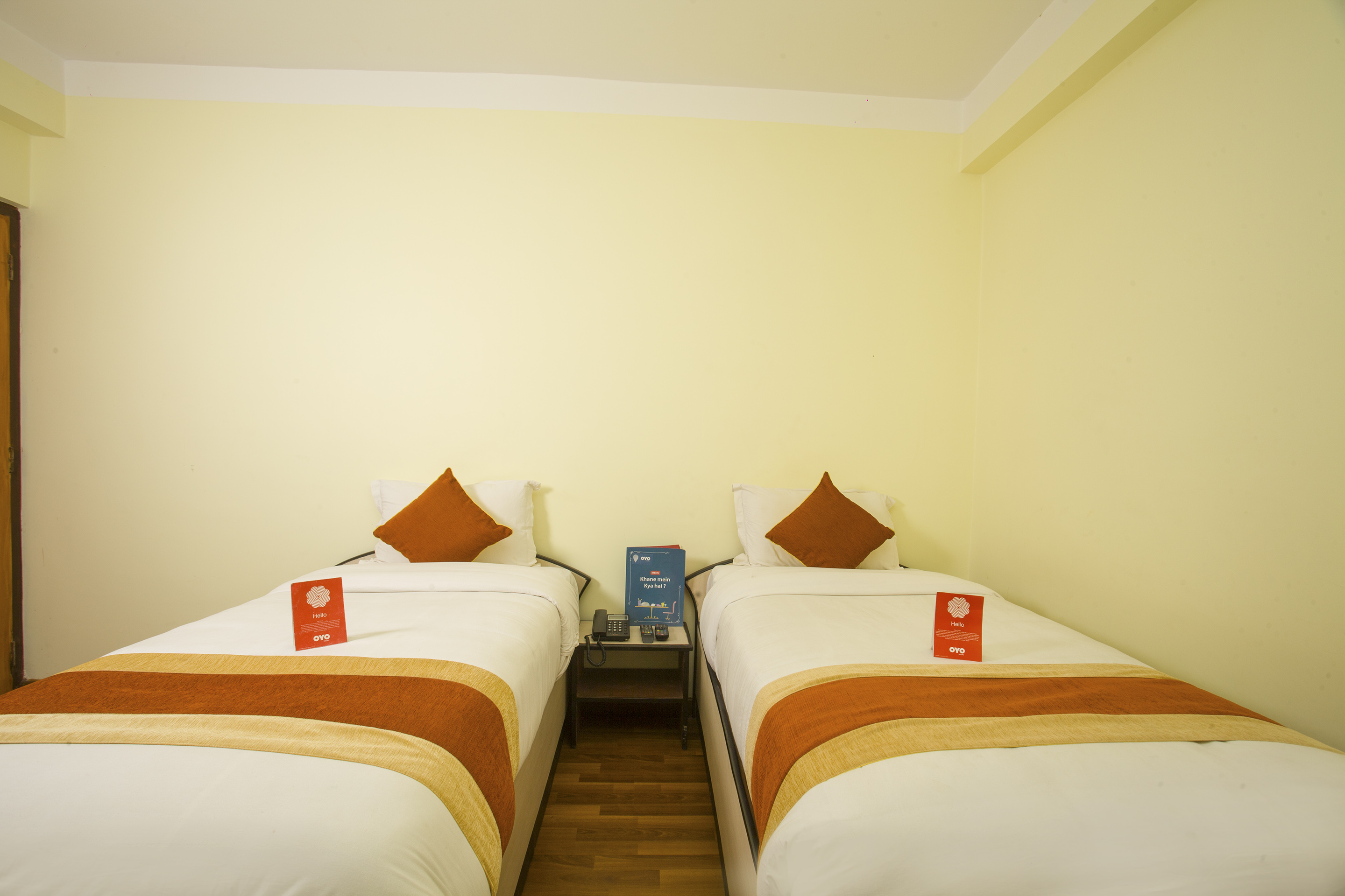 Hotel Sweet Town