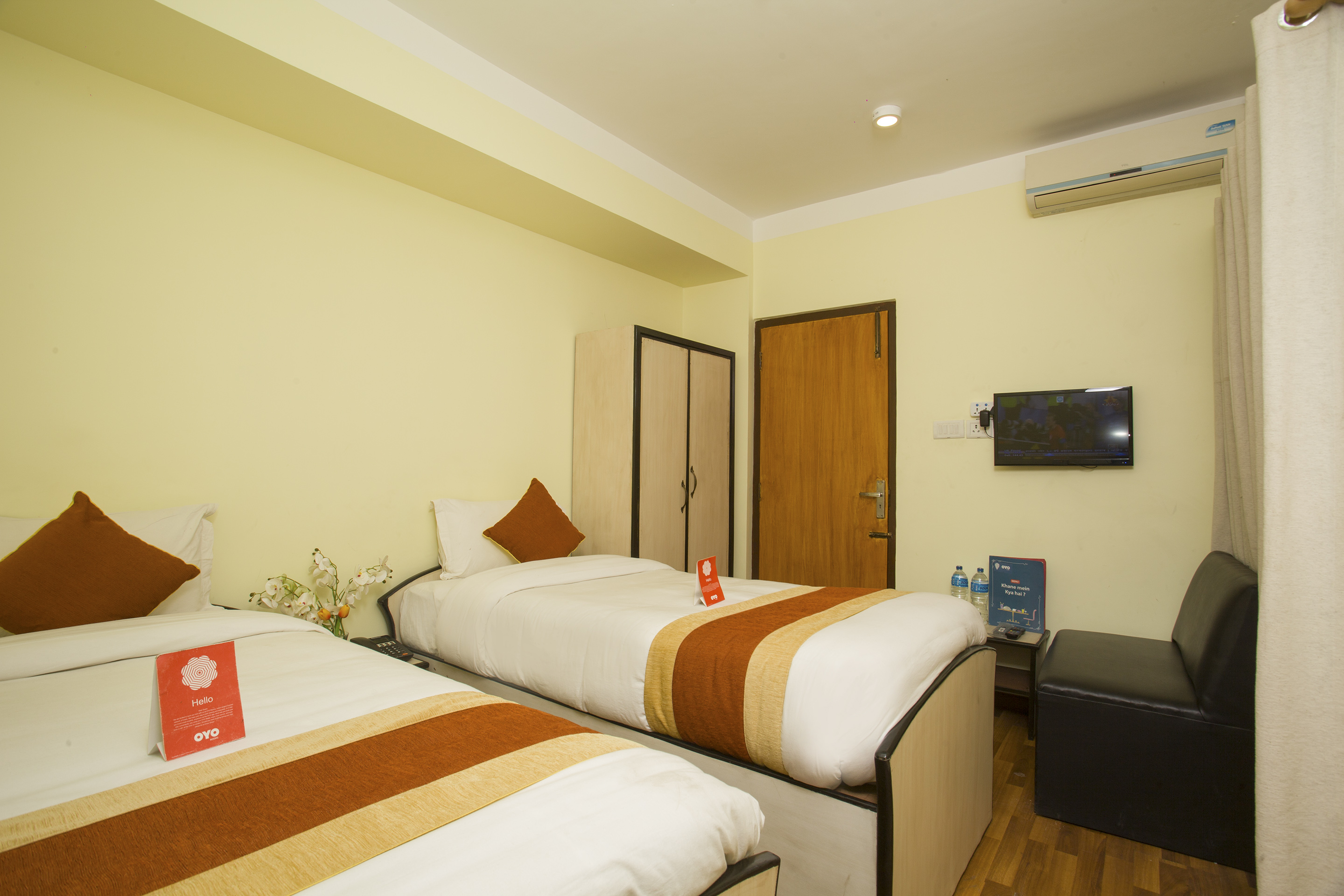 Hotel Sweet Town