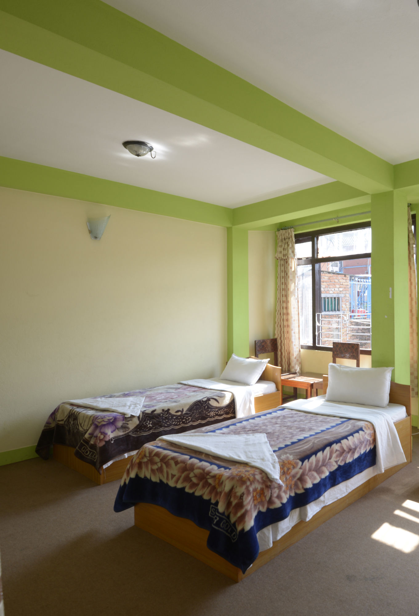 Hotel Yala Peak